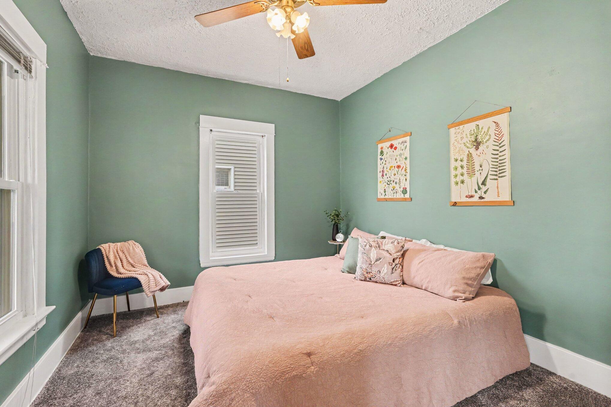 1537 Powers Avenue NW Grand Rapids MI 49504