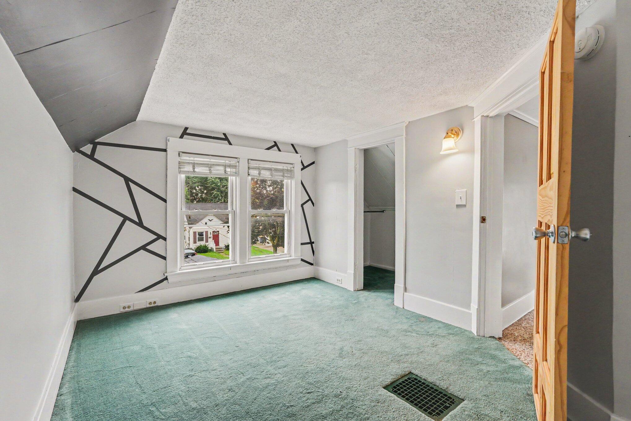 1537 Powers Avenue NW Grand Rapids MI 49504