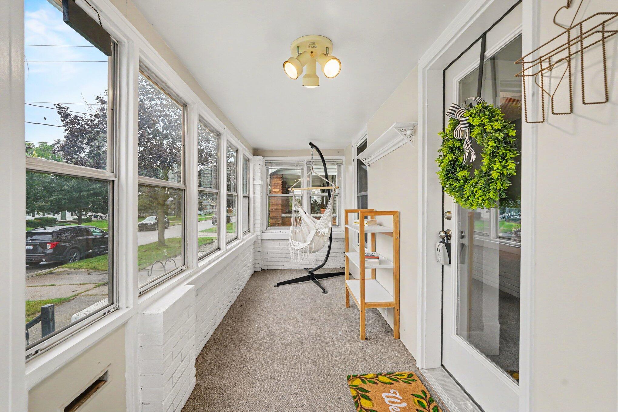 1537 Powers Avenue NW Grand Rapids MI 49504