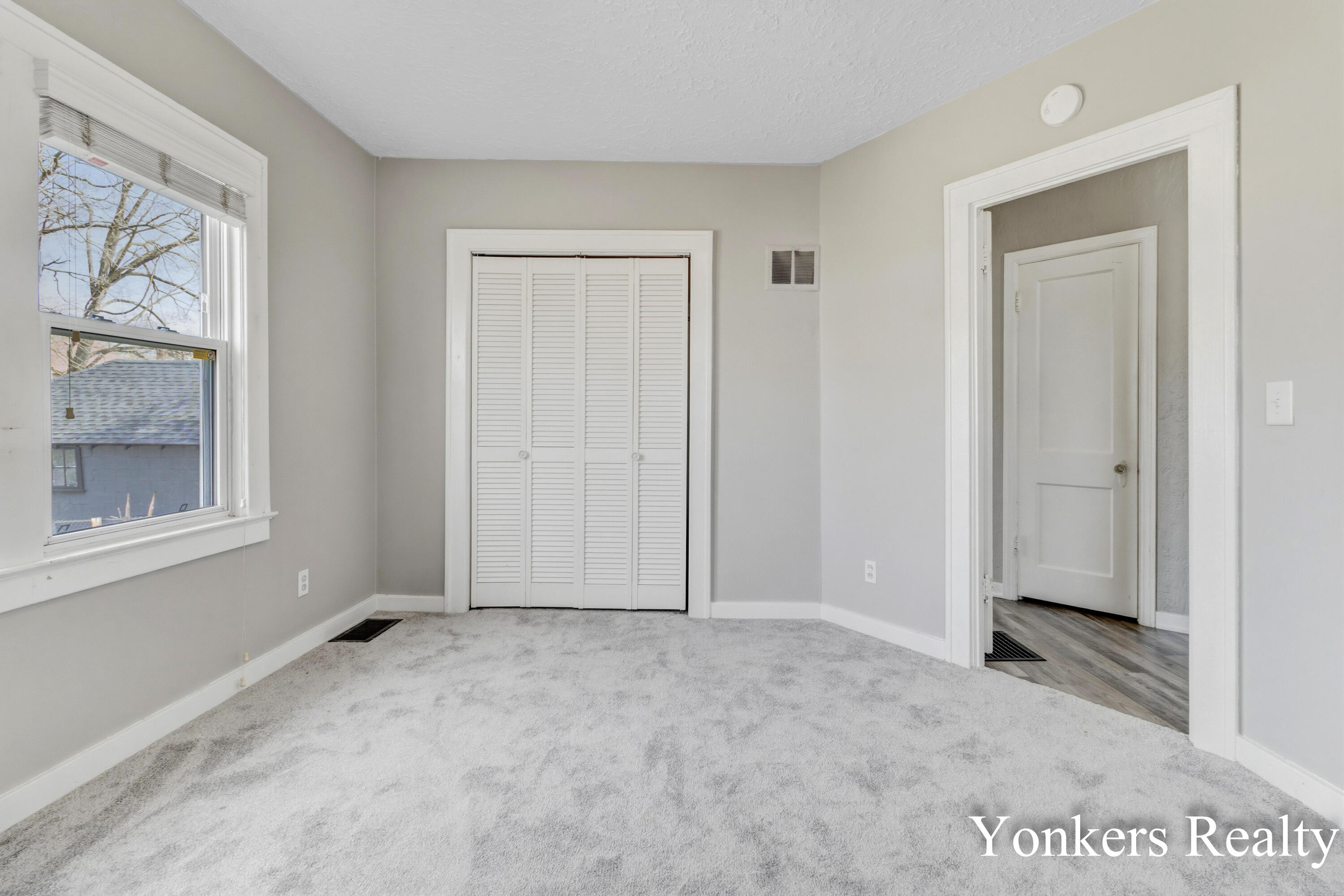 1732 Silver Avenue SE Grand Rapids MI 49507