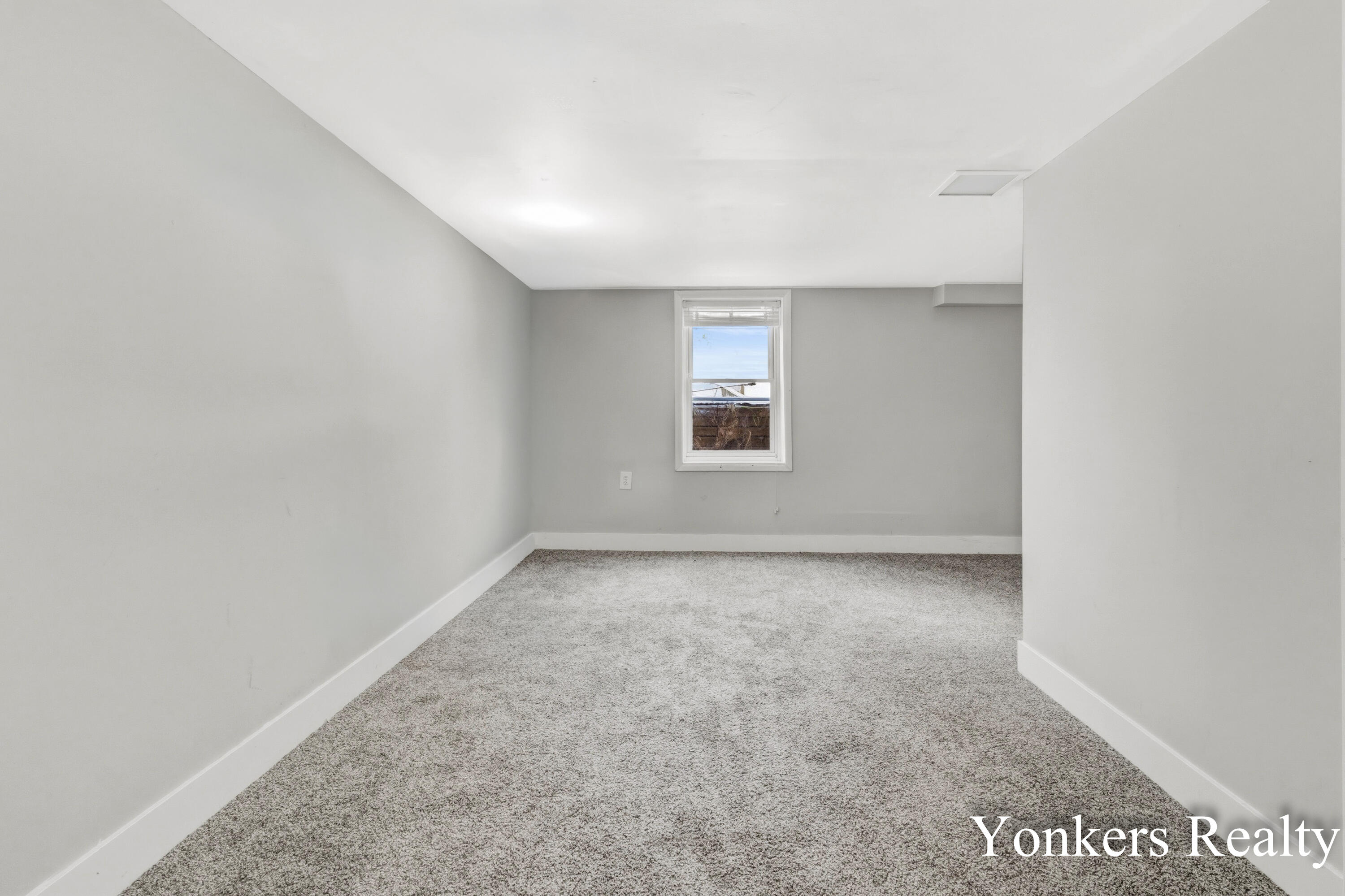 1732 Silver Avenue SE Grand Rapids MI 49507