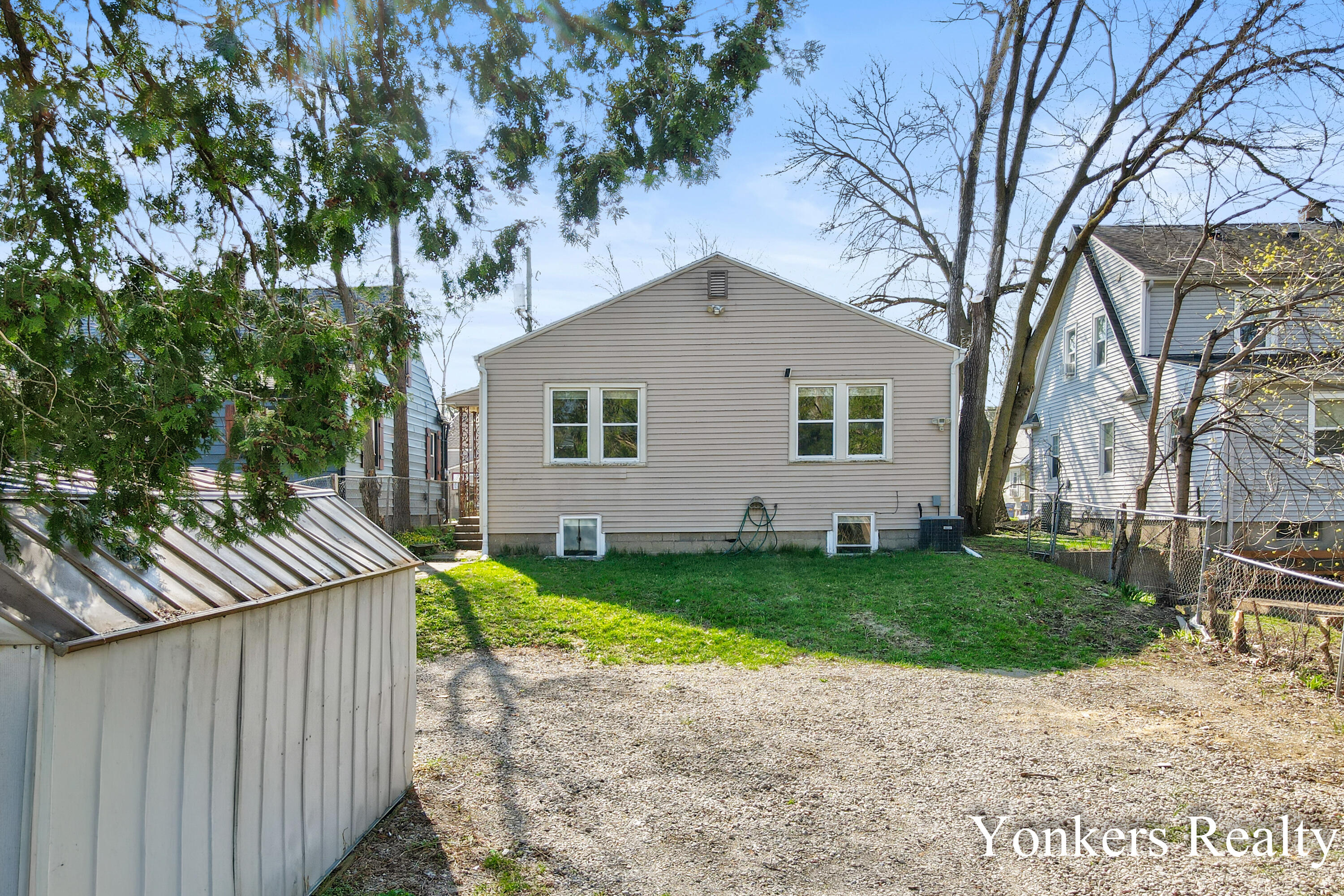 1732 Silver Avenue SE Grand Rapids MI 49507