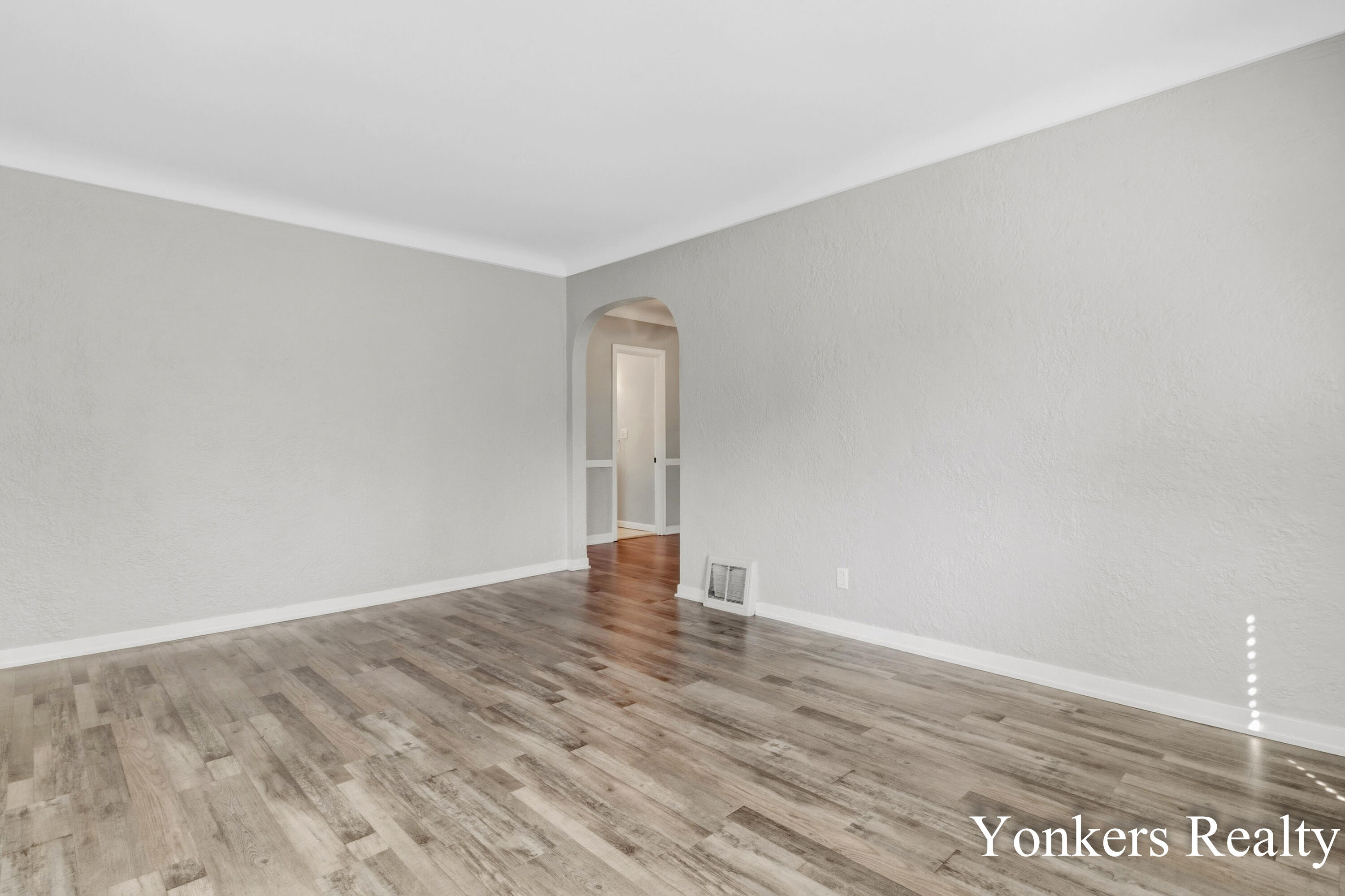 1732 Silver Avenue SE Grand Rapids MI 49507