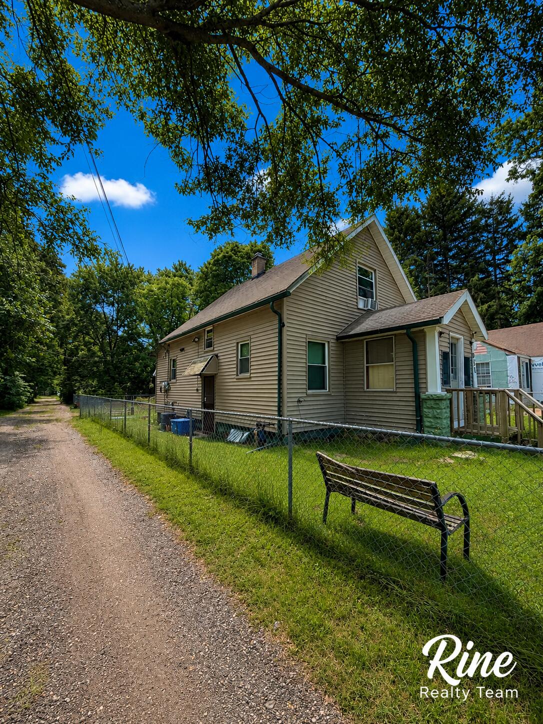 931 Jennings Avenue Benton Harbor MI 49022