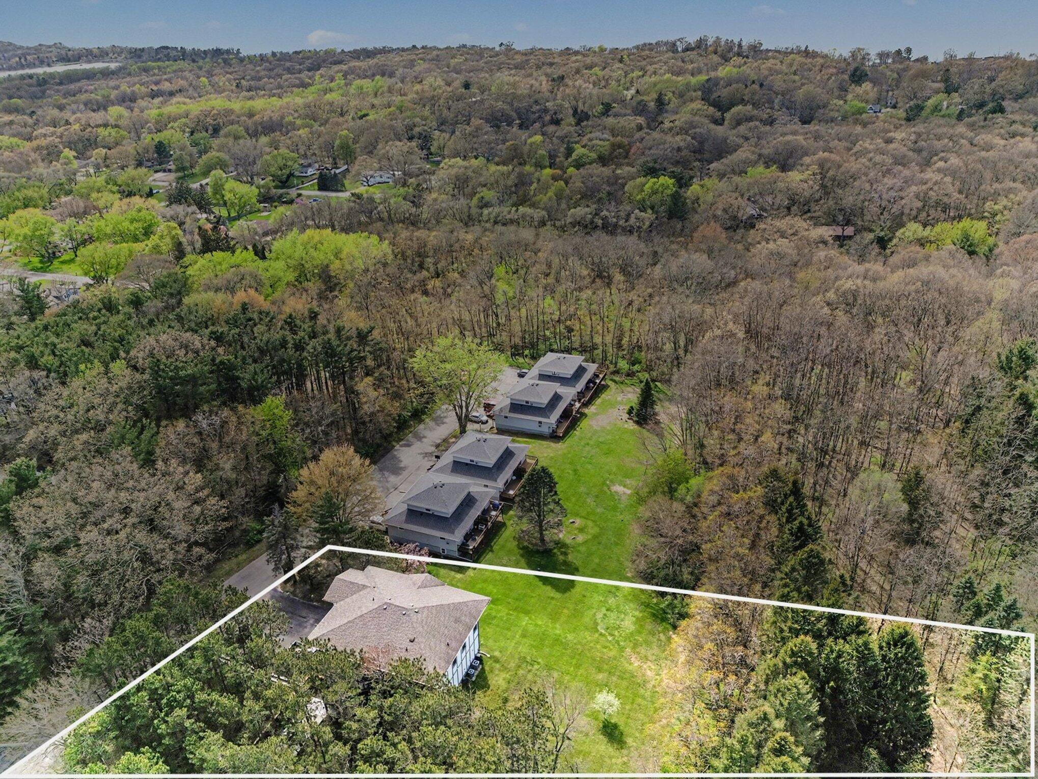 2949 Pagoda Path Stevensville MI 49127