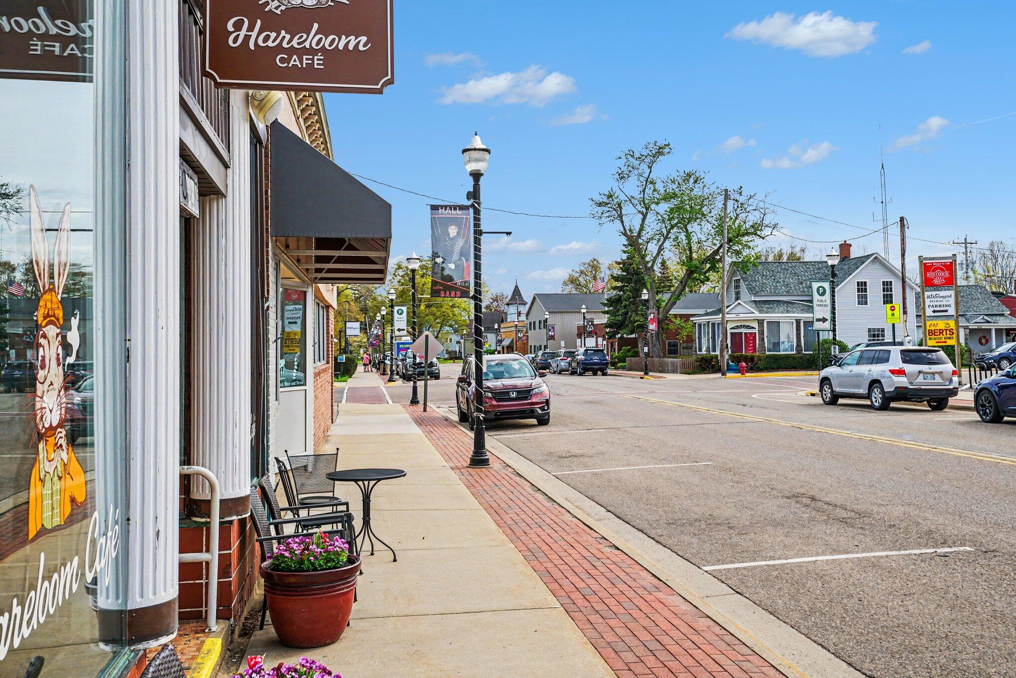 2949 Pagoda Path Stevensville MI 49127