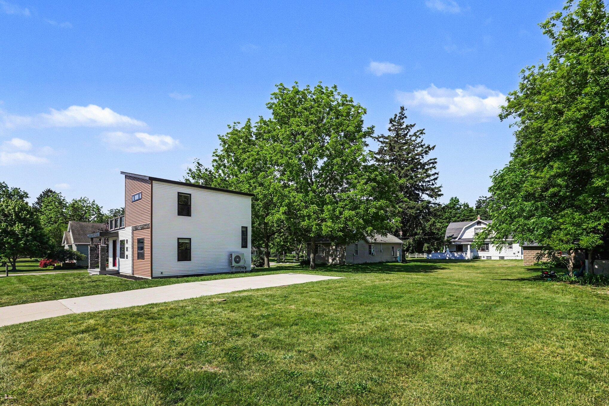 9740 Maple Street Bridgman MI 49106