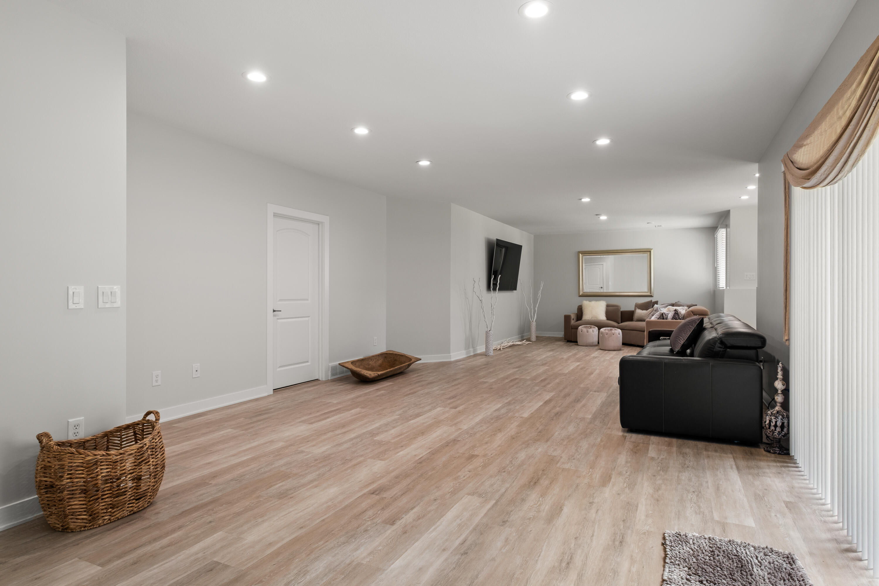 6065 N Scenic Woods Circle N Muskegon MI 49445
