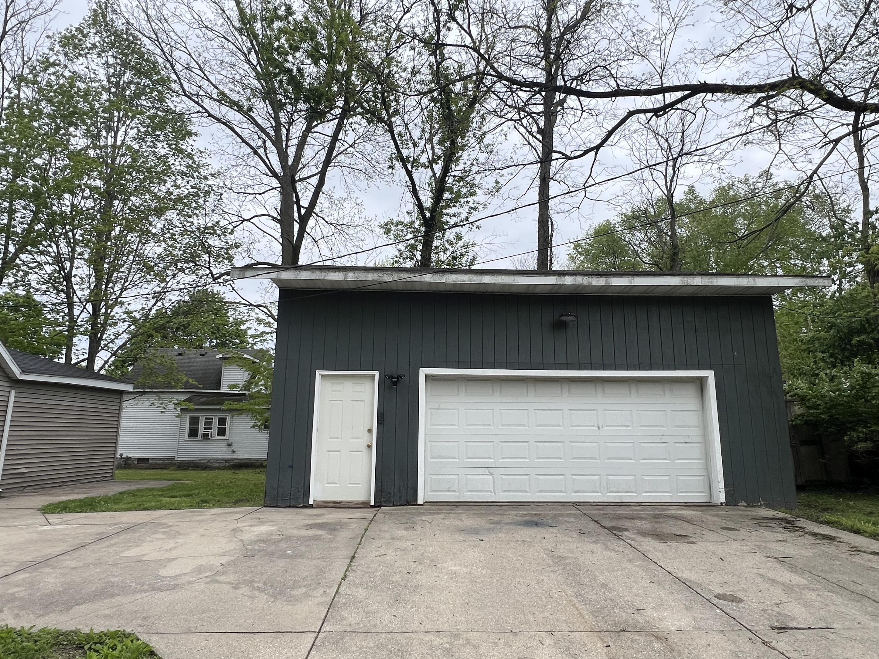 627 S 5th Street Niles MI 49120