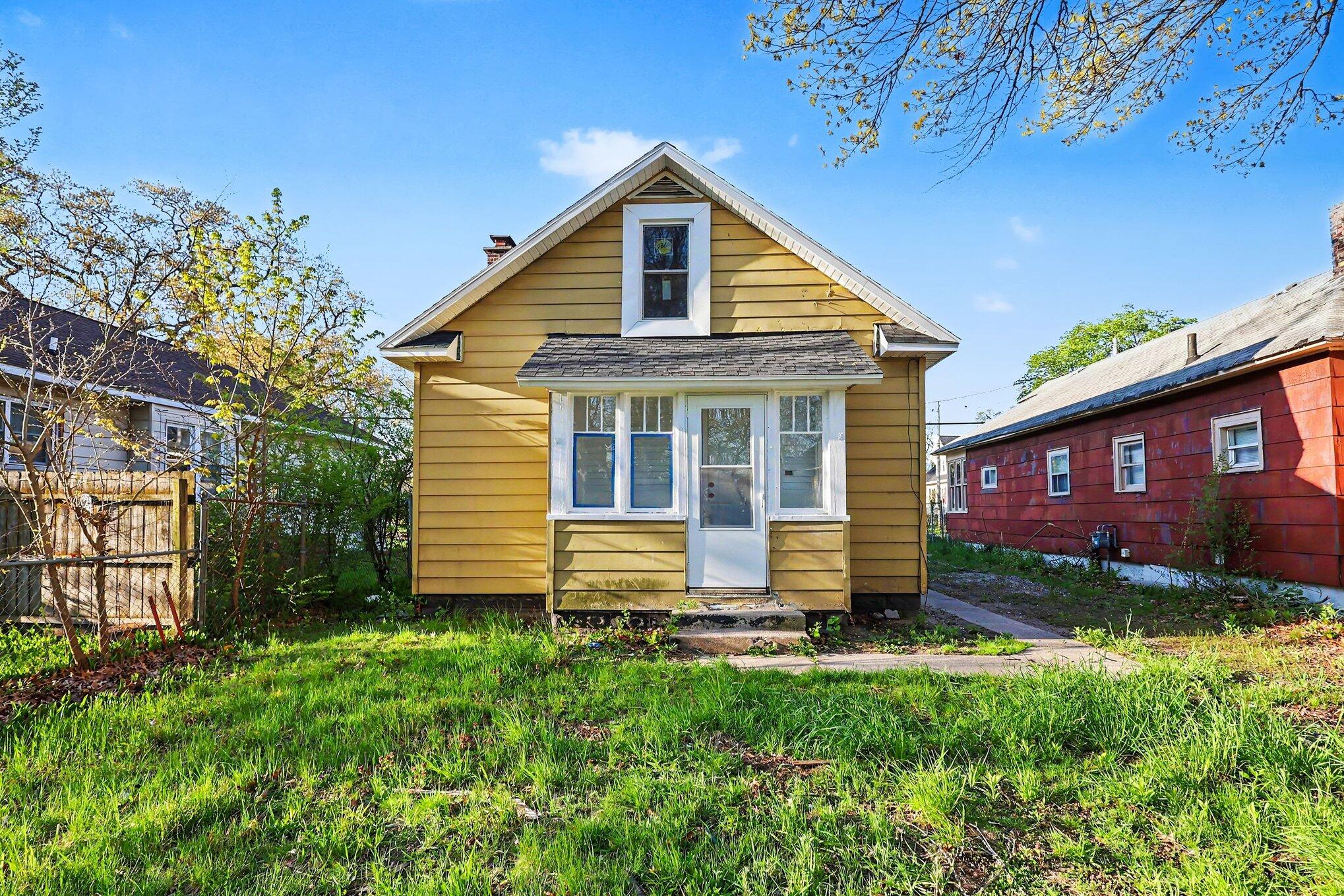 452 Leonard Avenue Muskegon MI 49442