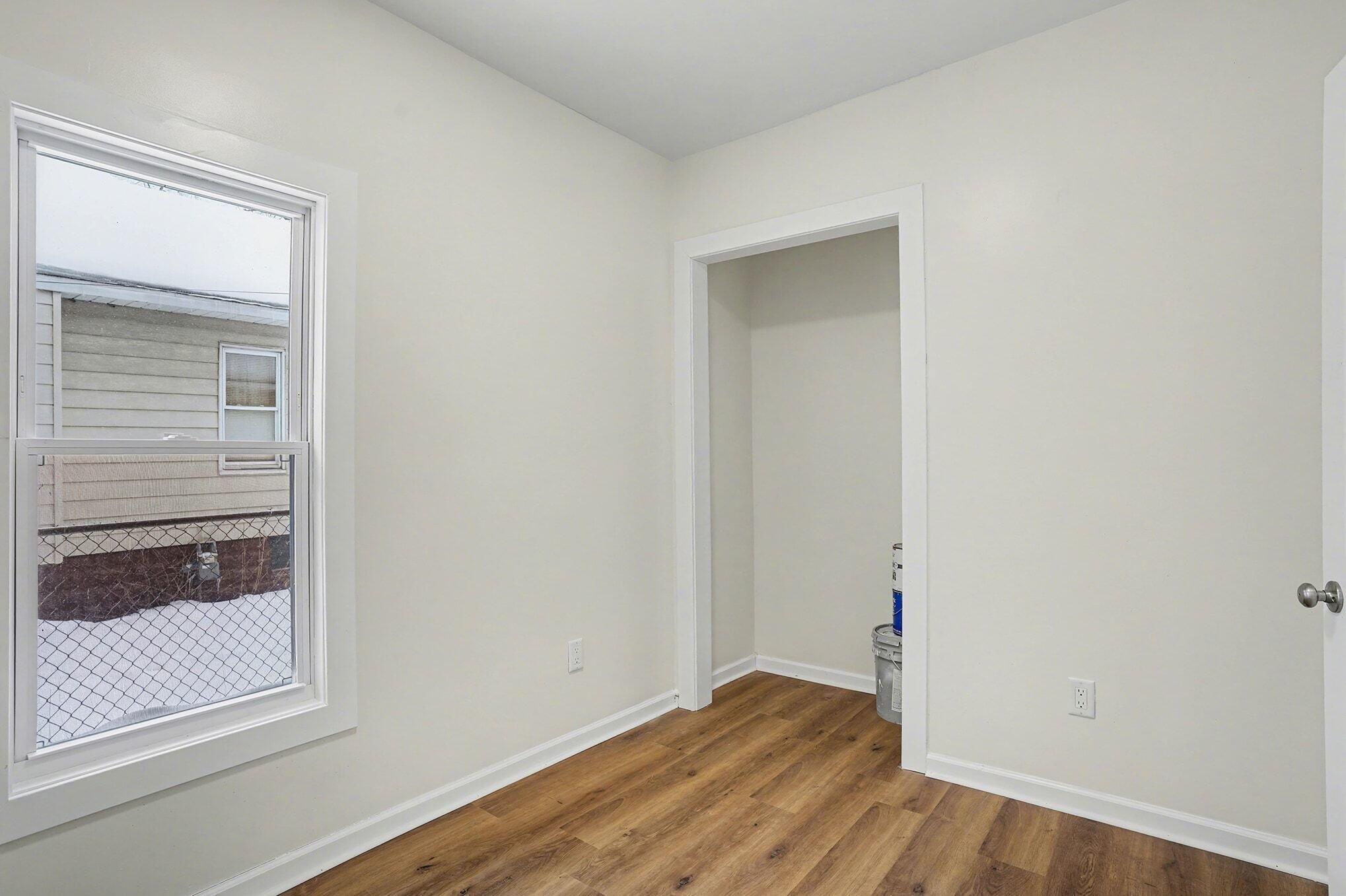 452 Leonard Avenue Muskegon MI 49442