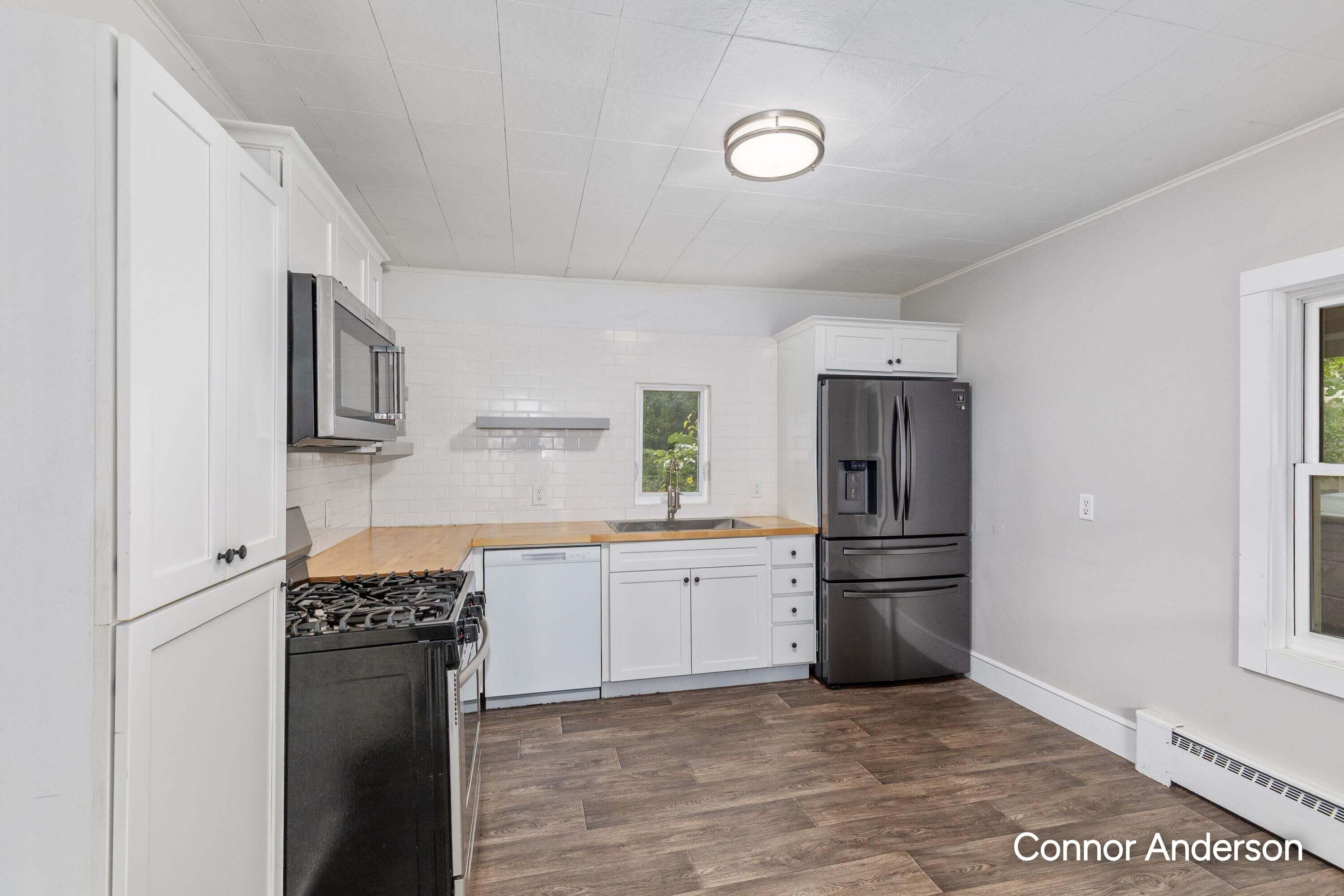 543 Leonard Street NE Grand Rapids MI 49503