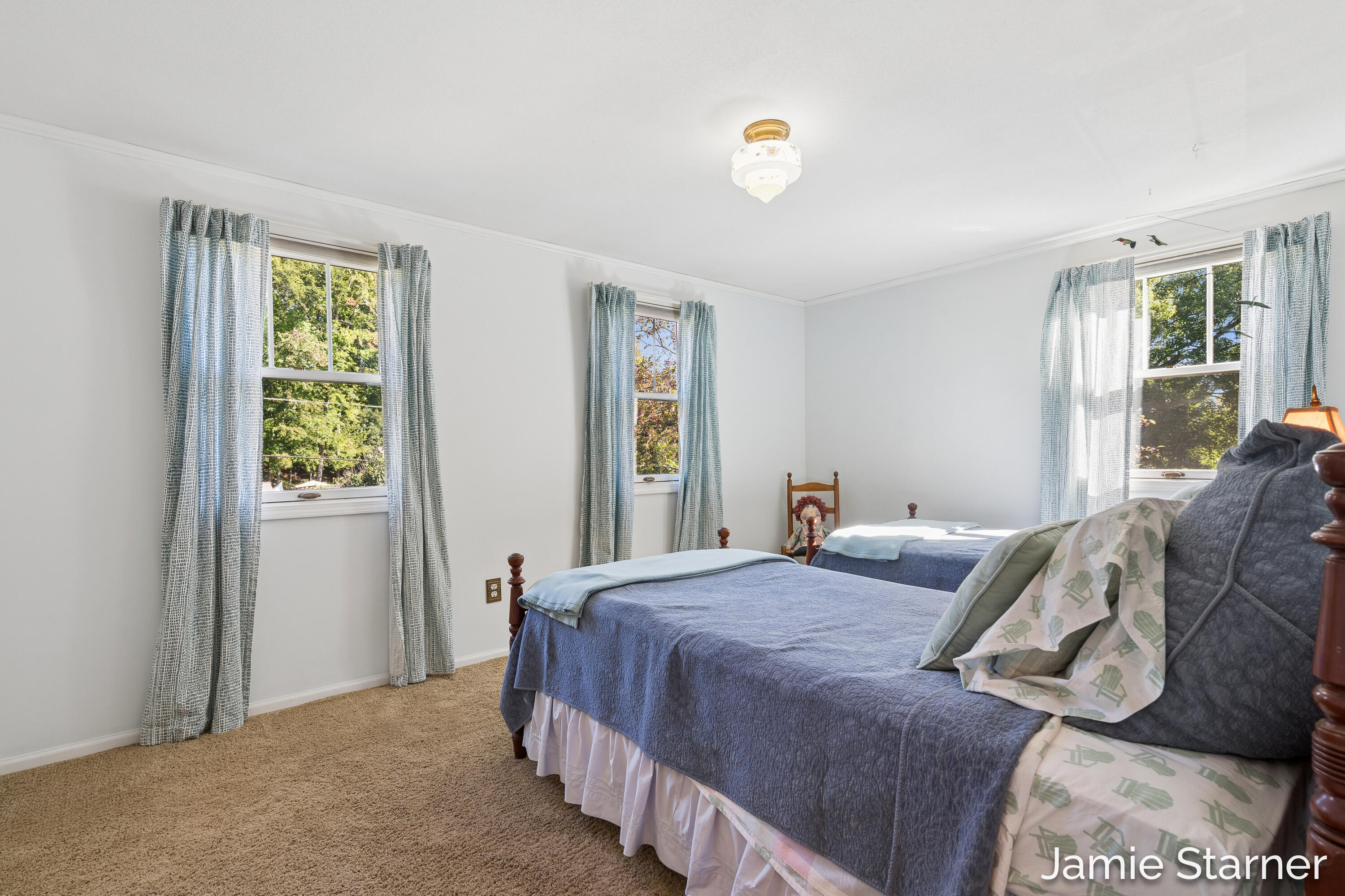 2110 Blueberry Drive NW Grand Rapids MI 49504