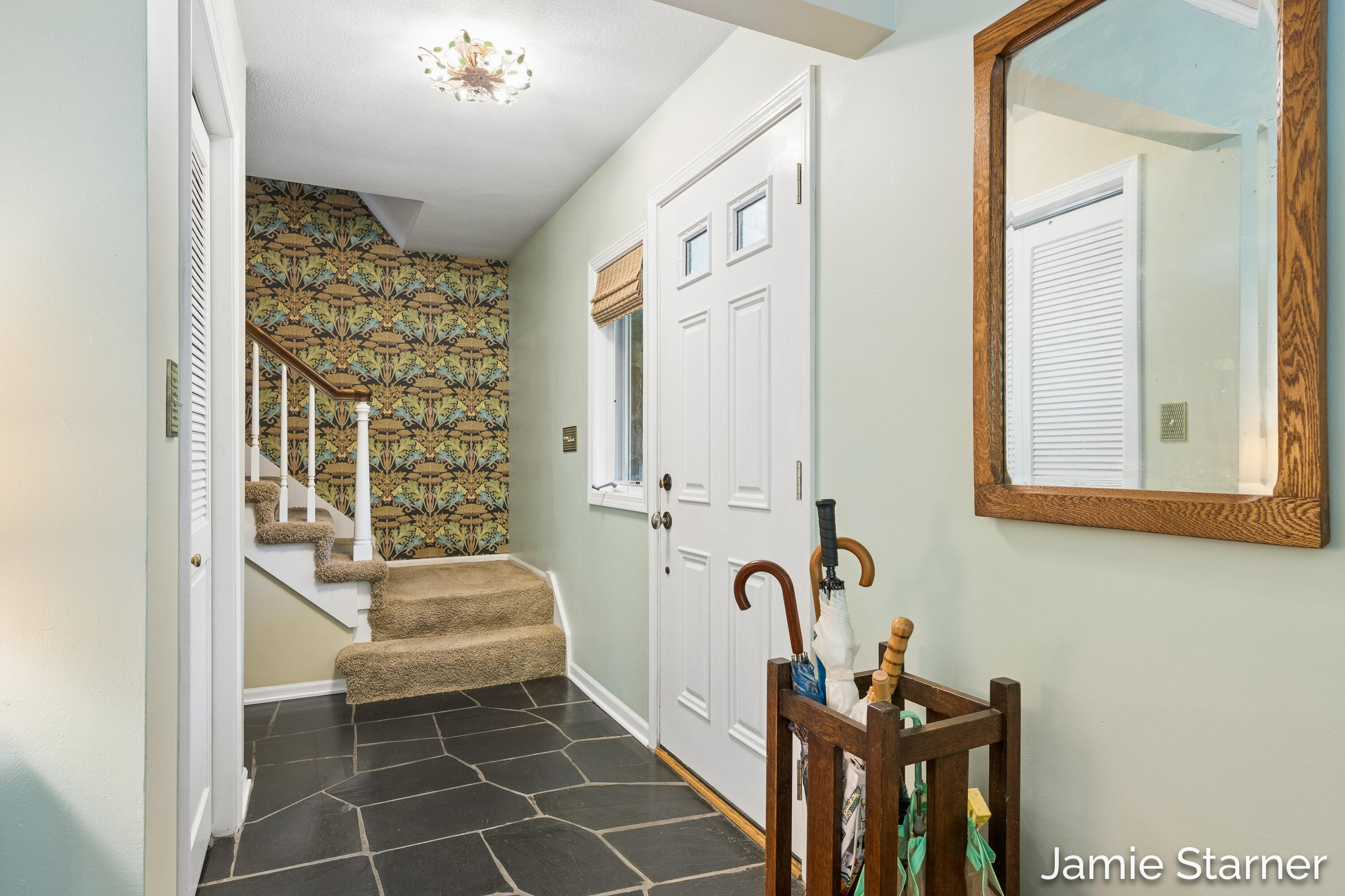 2110 Blueberry Drive NW Grand Rapids MI 49504
