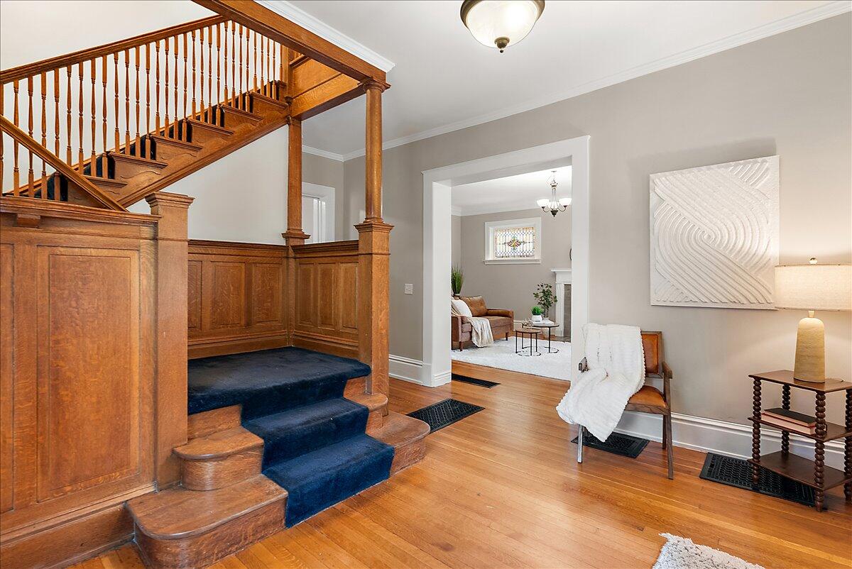 430 Paris Avenue SE Grand Rapids MI 49503