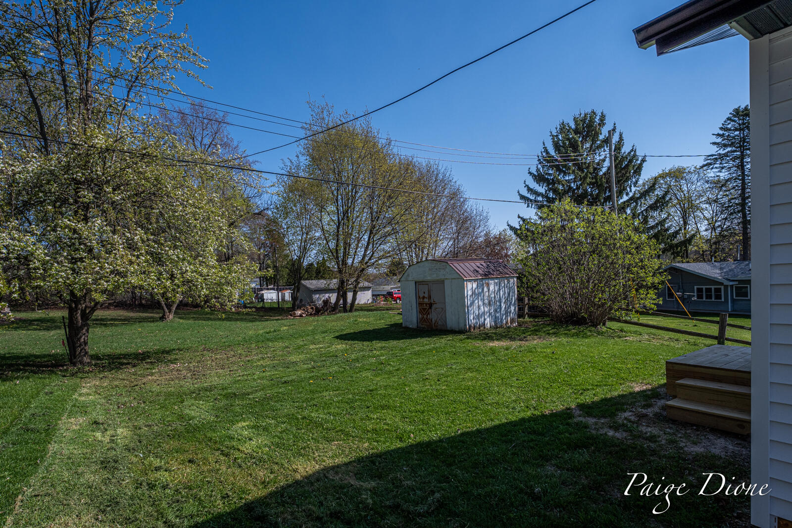11069 Crooked Lake Drive NE Rockford MI 49341