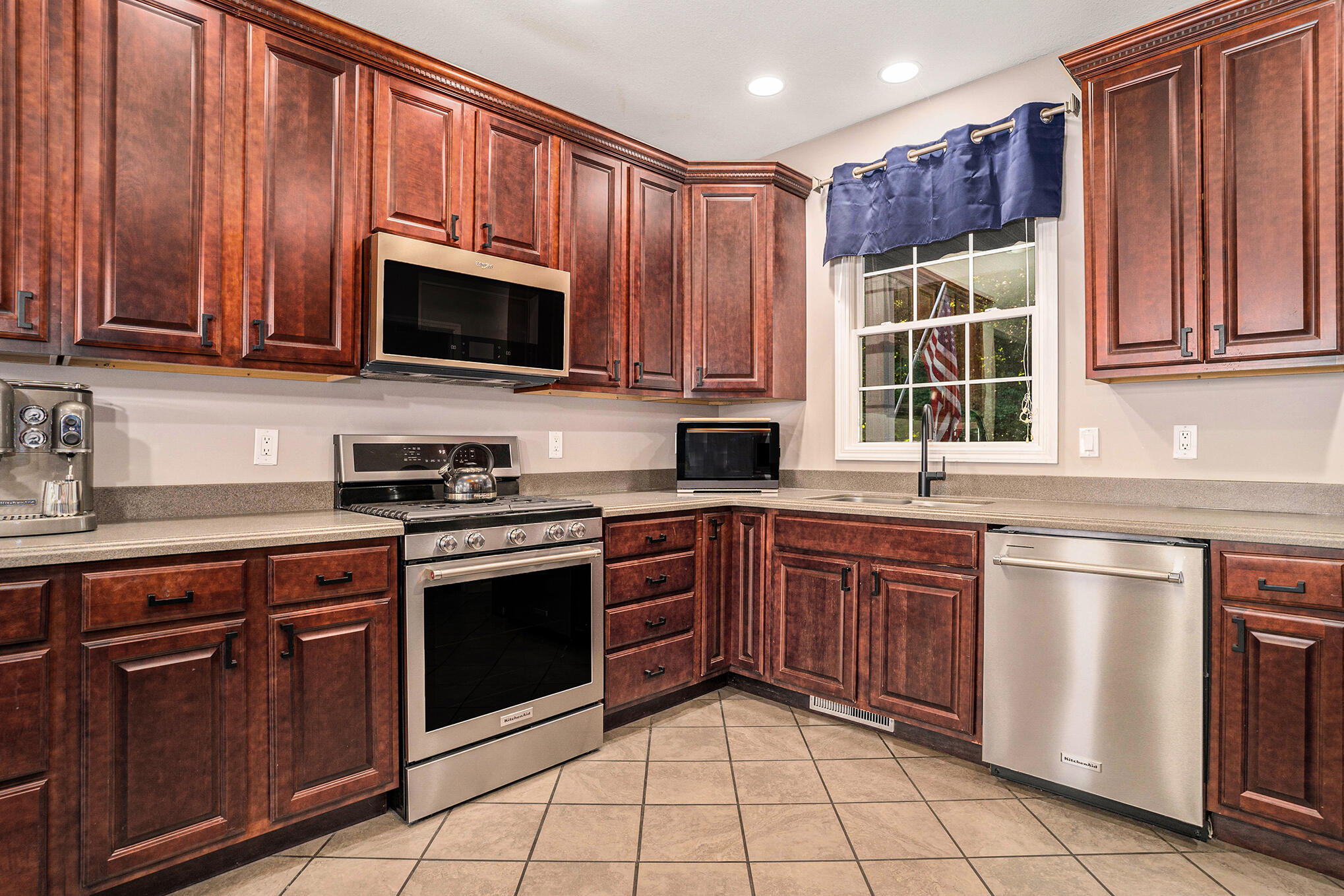 3635 Bayview Drive Allegan MI 49010