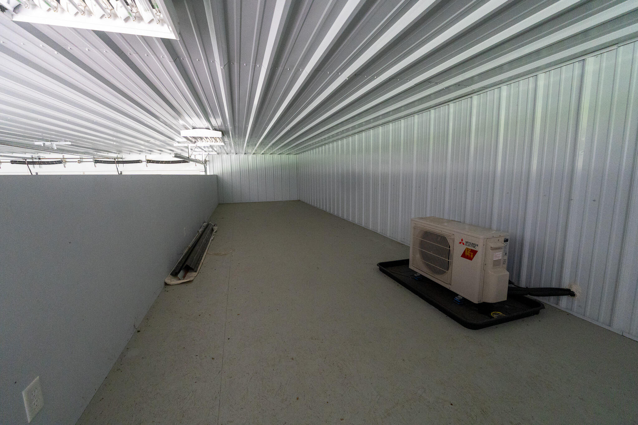 50.75 Weiser Road Niles MI 49120