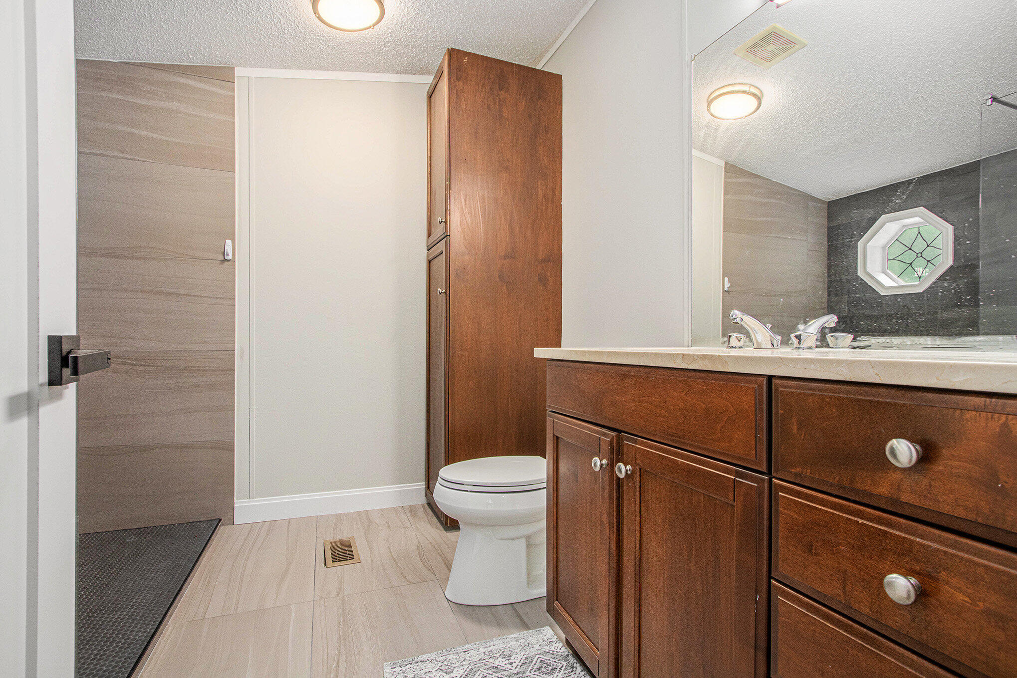80150 46th Avenue Coloma MI 49038