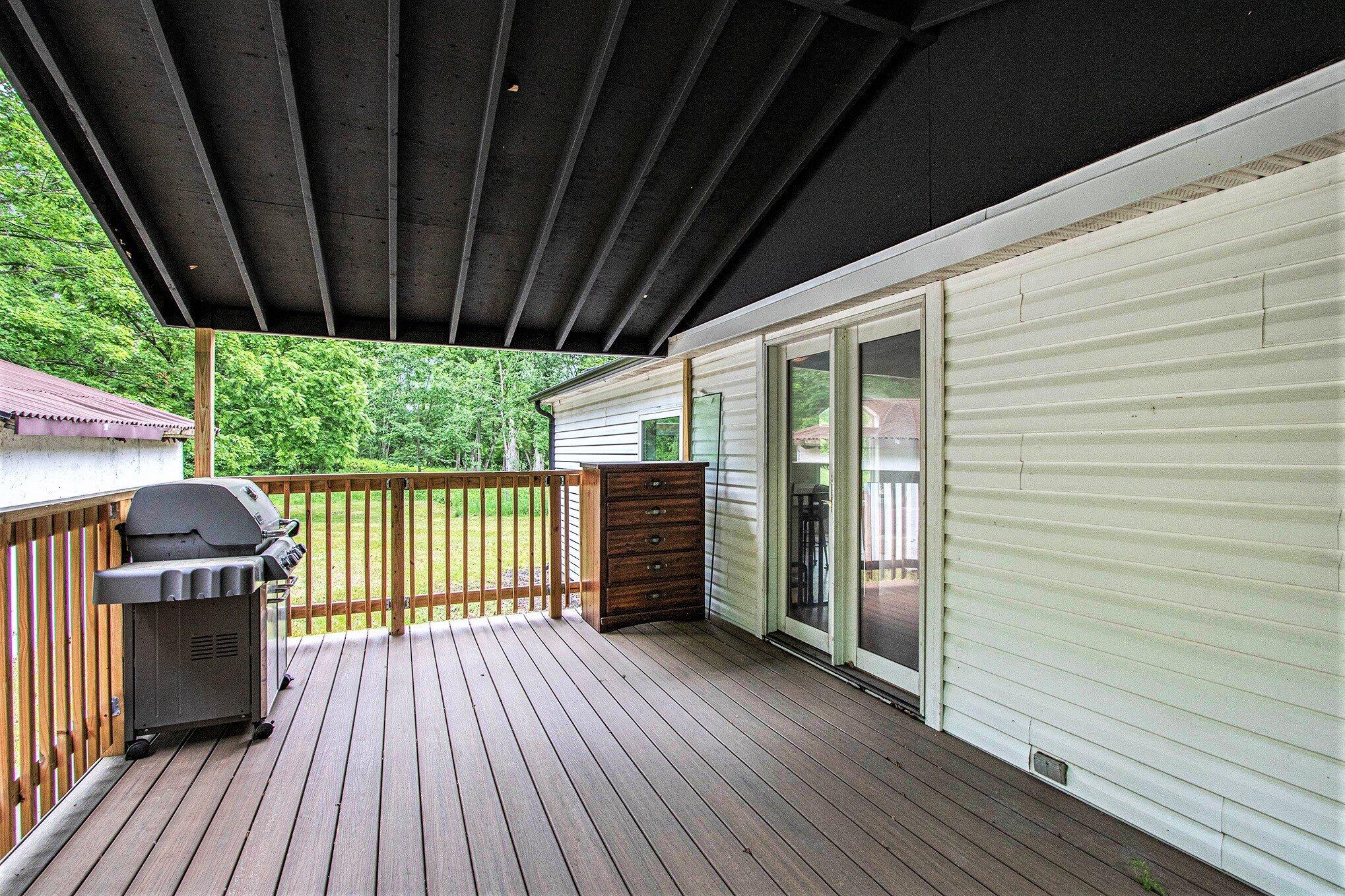 80150 46th Avenue Coloma MI 49038