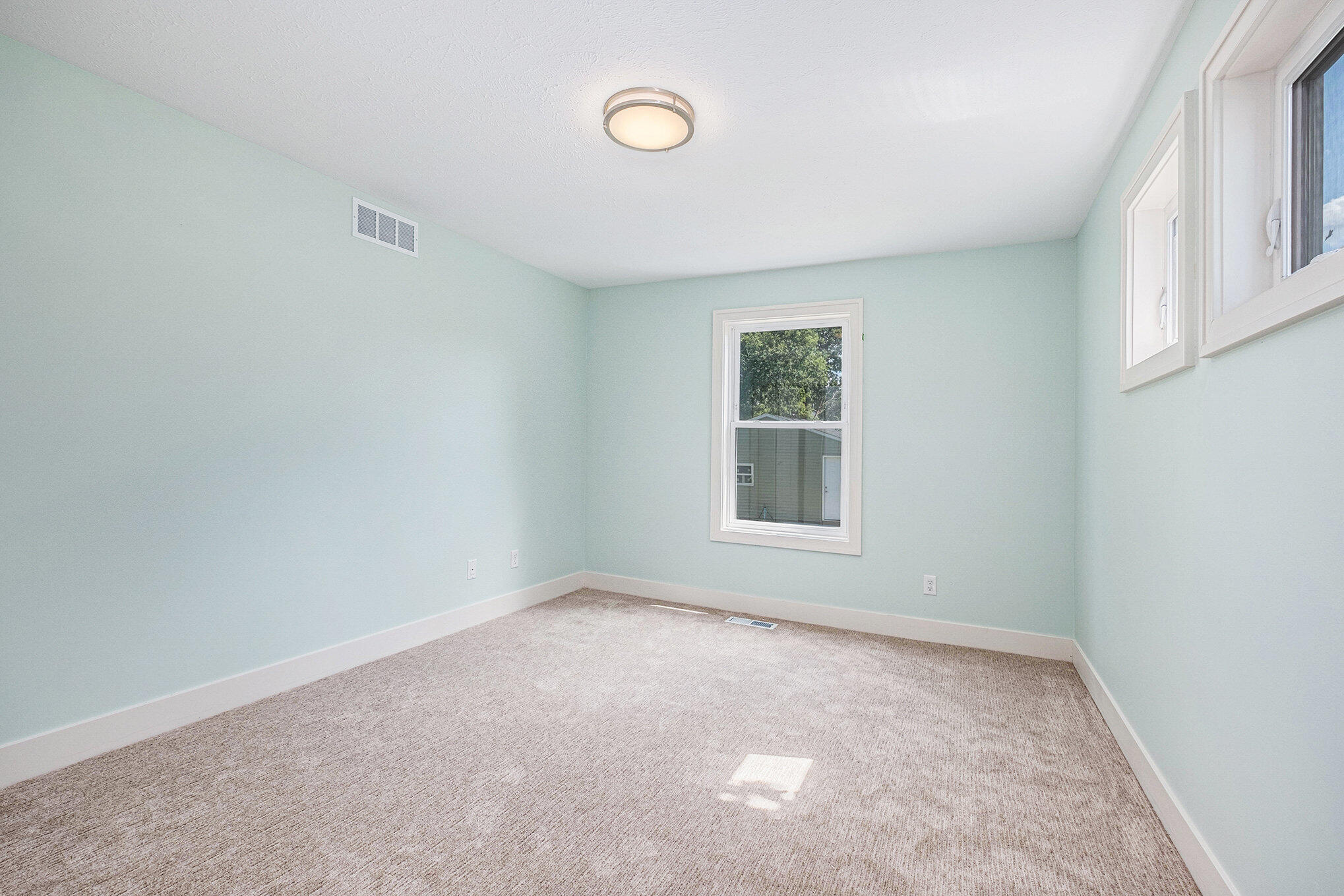 854 First Street NW Grand Rapids MI 49504