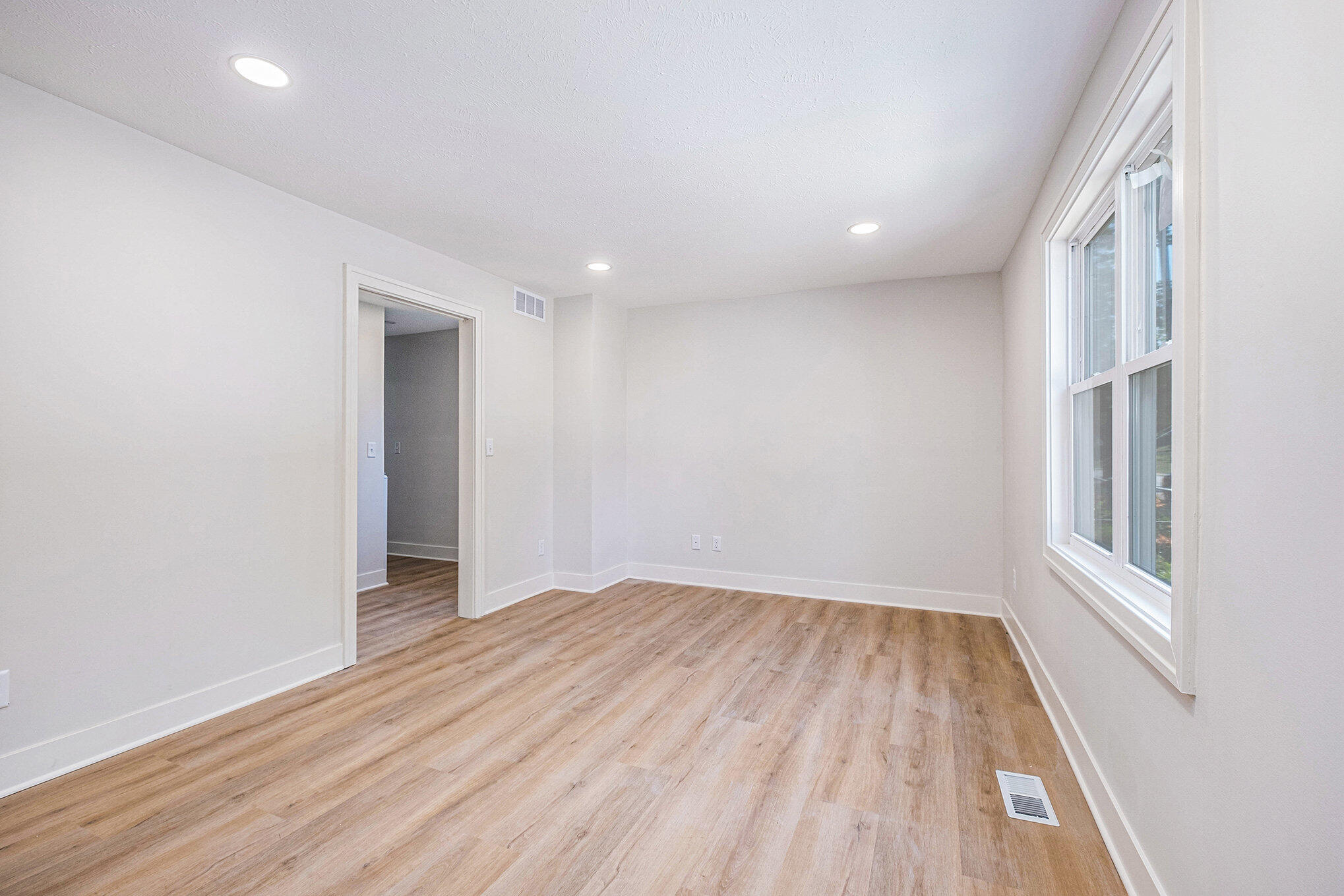 854 First Street NW Grand Rapids MI 49504