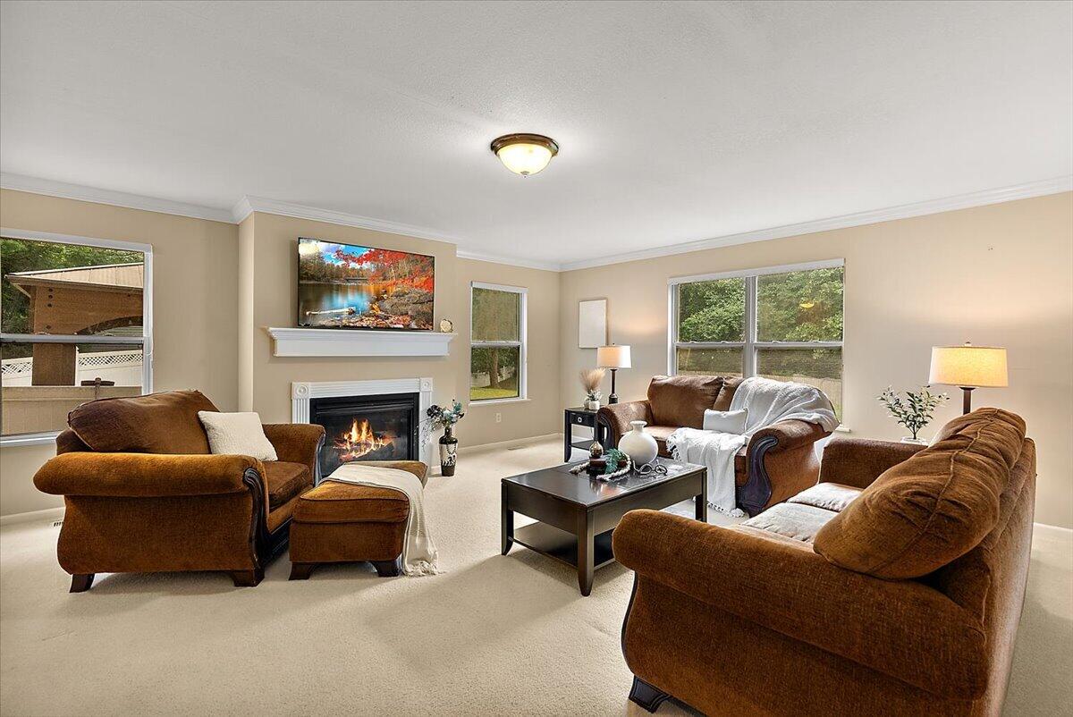9354 Stratford Woods Trail Kalamazoo MI 49009