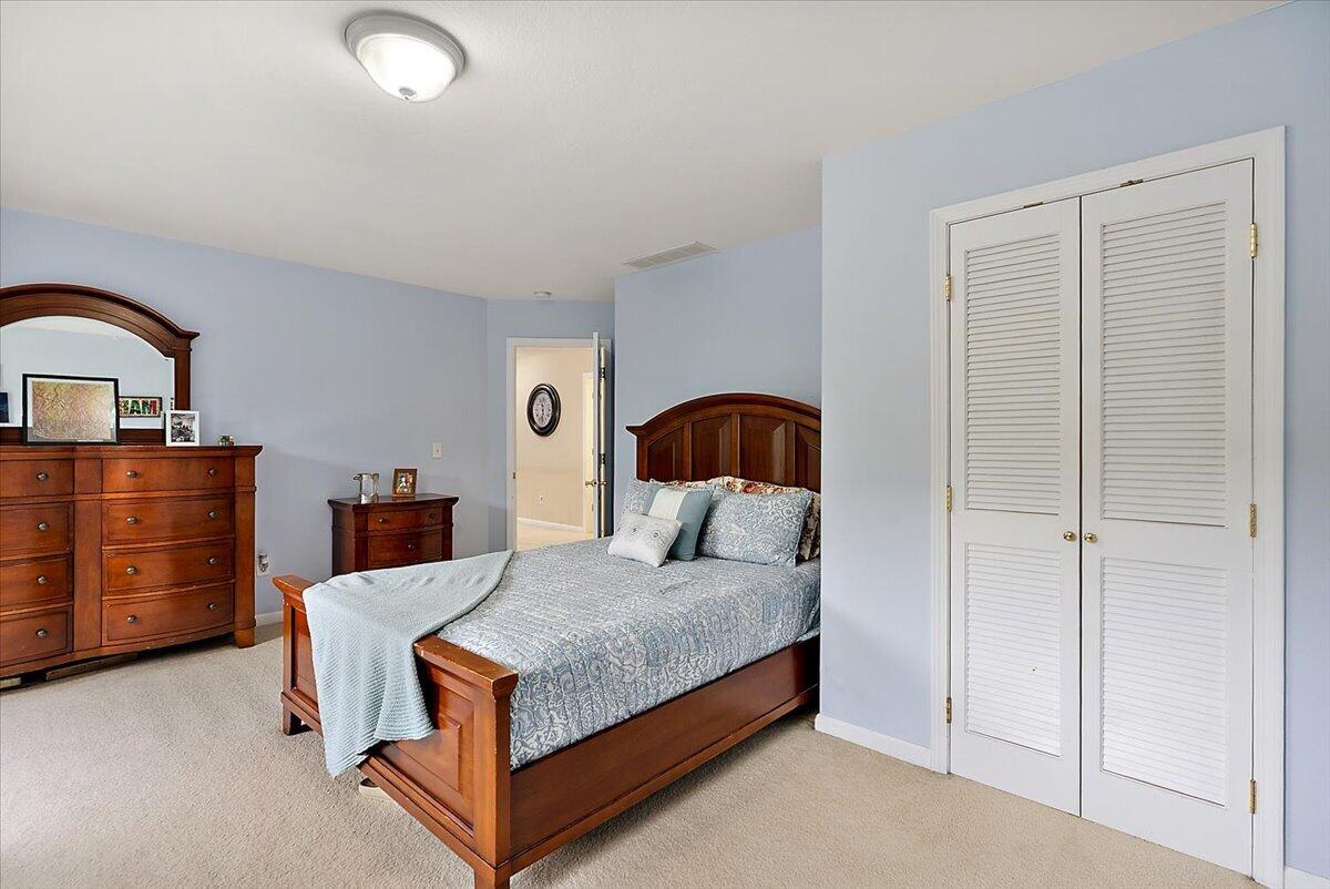 9354 Stratford Woods Trail Kalamazoo MI 49009