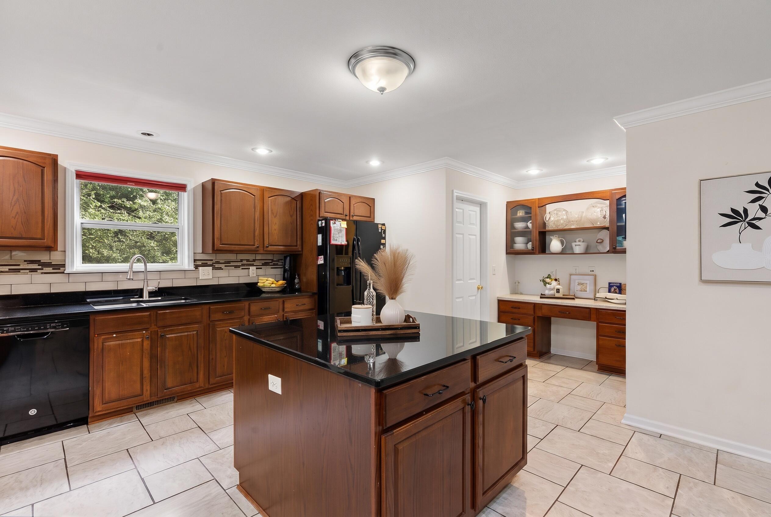 9354 Stratford Woods Trail Kalamazoo MI 49009