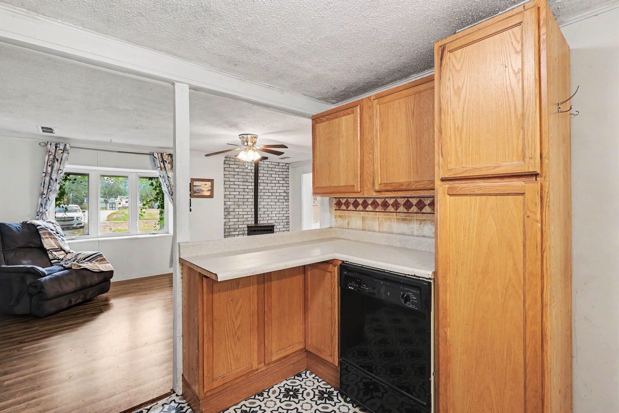 1492 E Broadway Avenue Norton Shores MI 49444