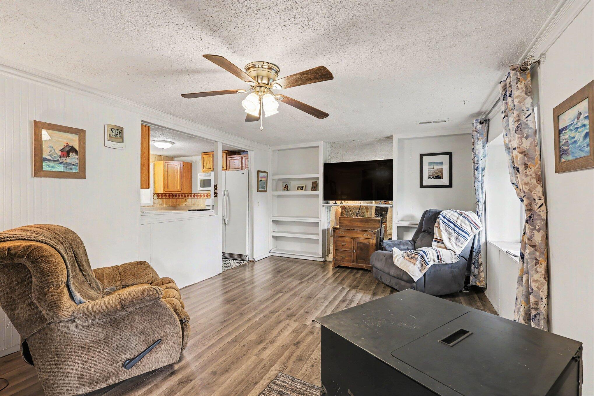 1492 E Broadway Avenue Norton Shores MI 49444