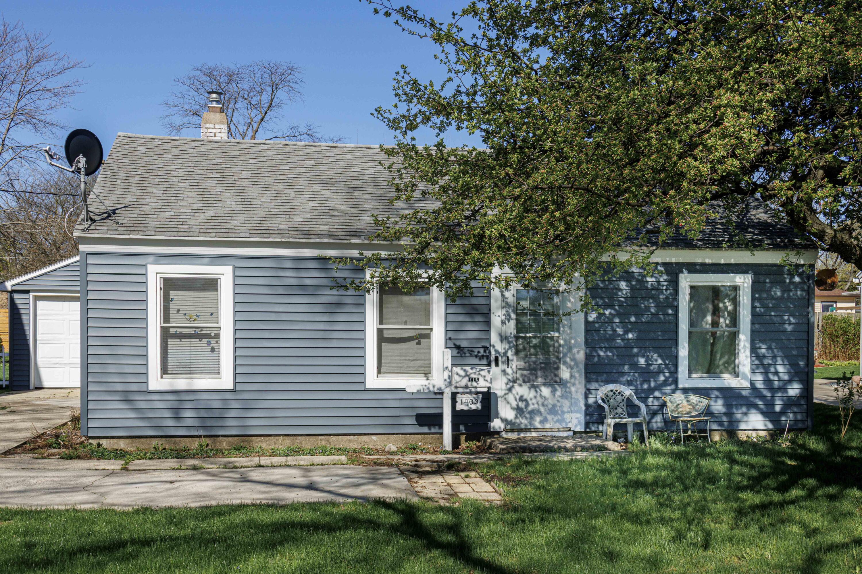 1409 Fuller Avenue NE Grand Rapids MI 49505