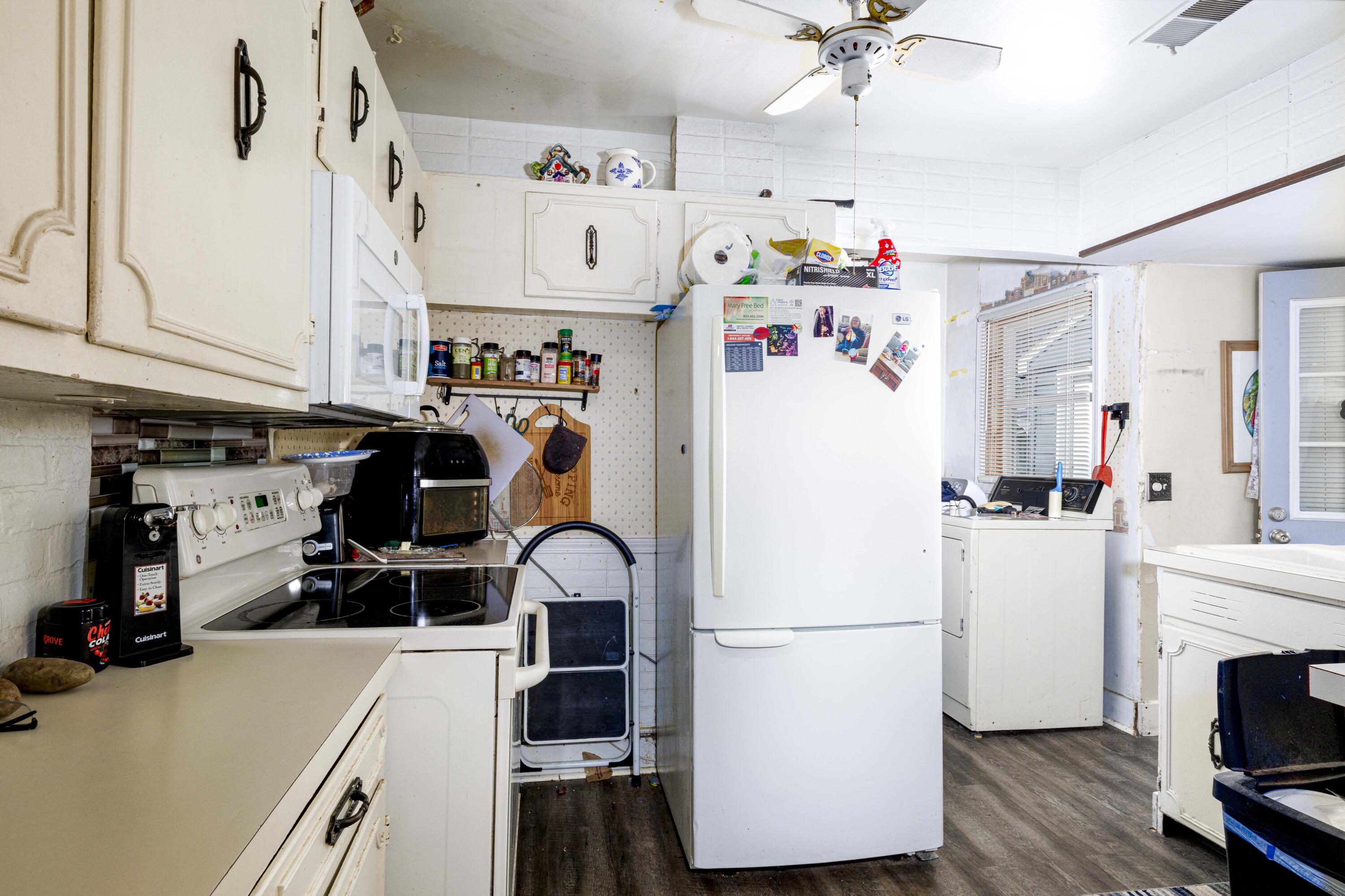 1409 Fuller Avenue NE Grand Rapids MI 49505