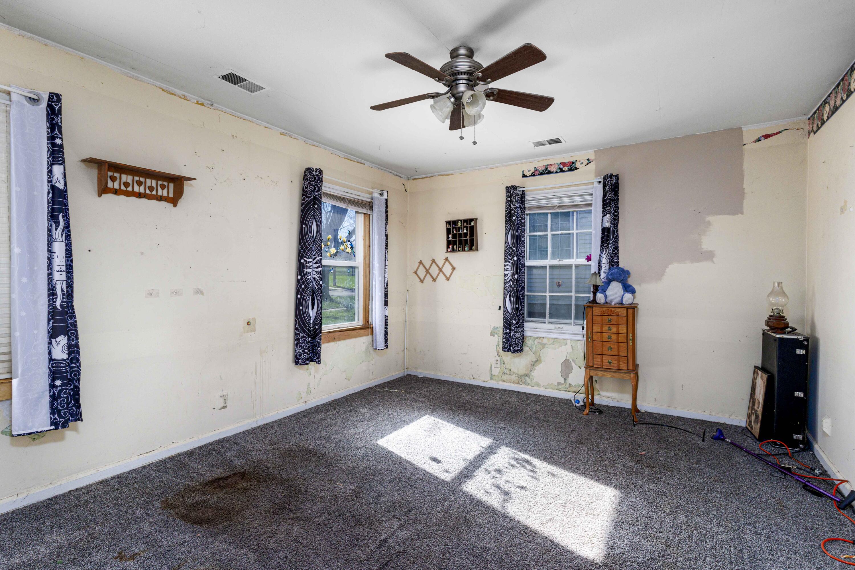 1409 Fuller Avenue NE Grand Rapids MI 49505