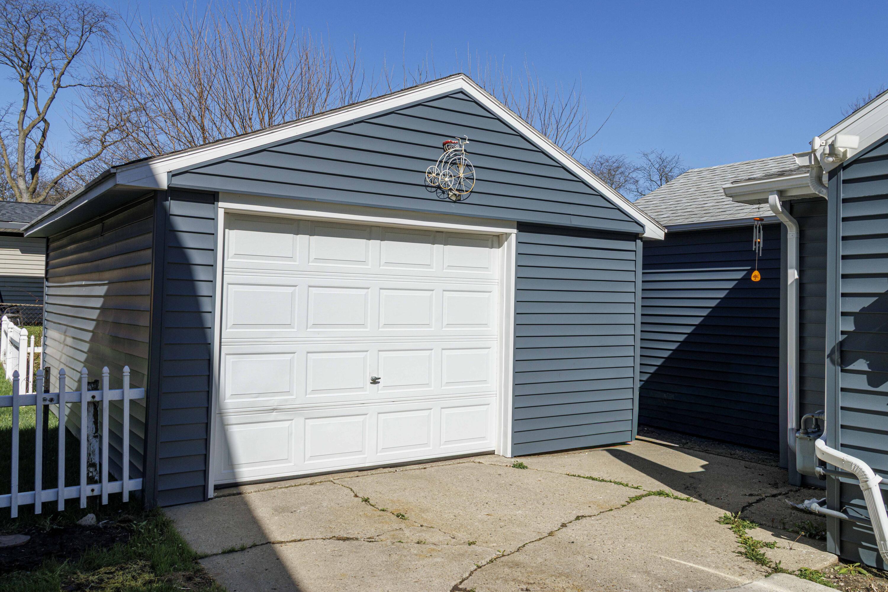 1409 Fuller Avenue NE Grand Rapids MI 49505