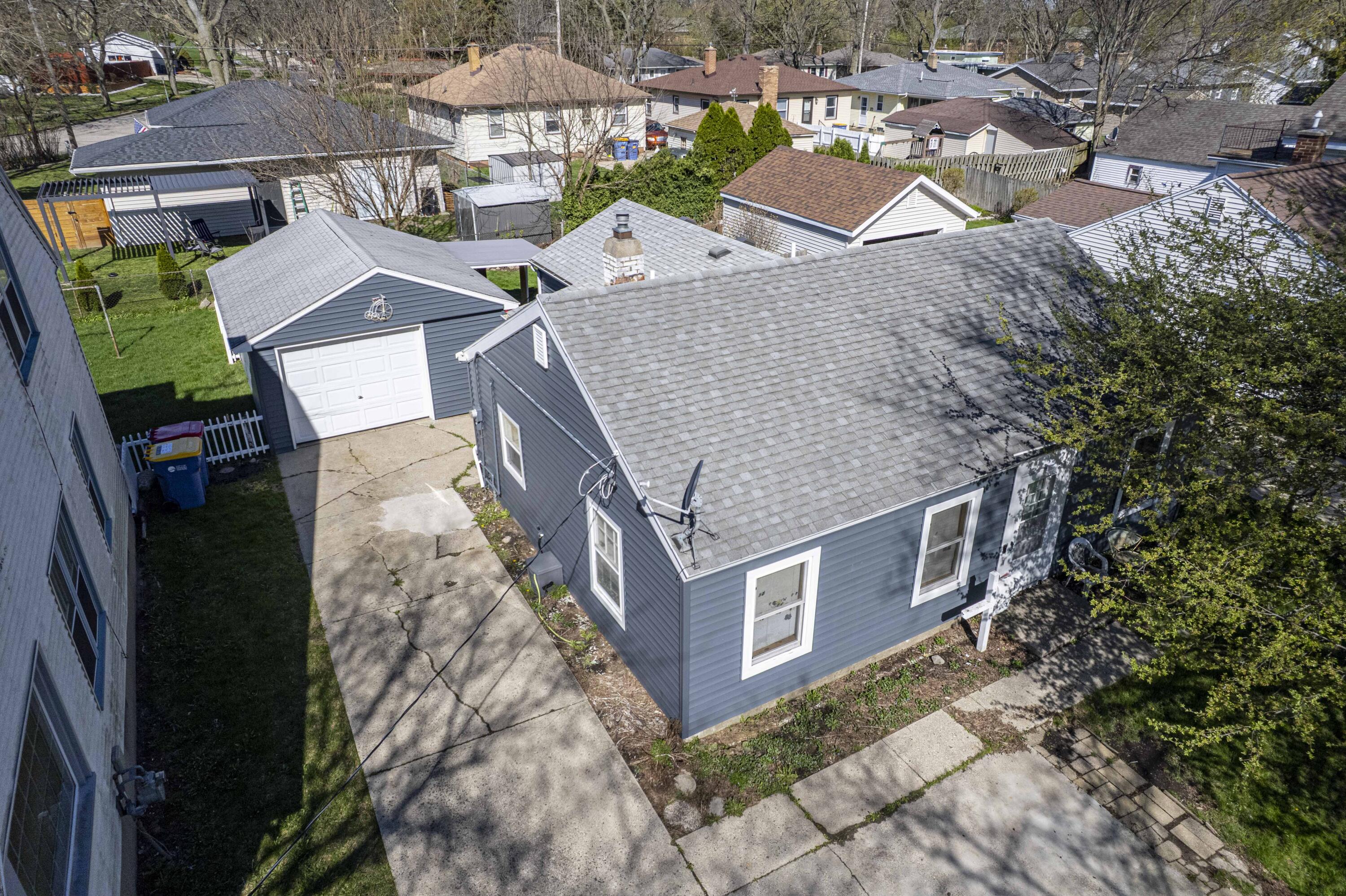 1409 Fuller Avenue NE Grand Rapids MI 49505
