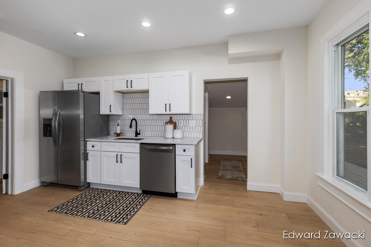 1043 Sigsbee Street SE Grand Rapids MI 49506