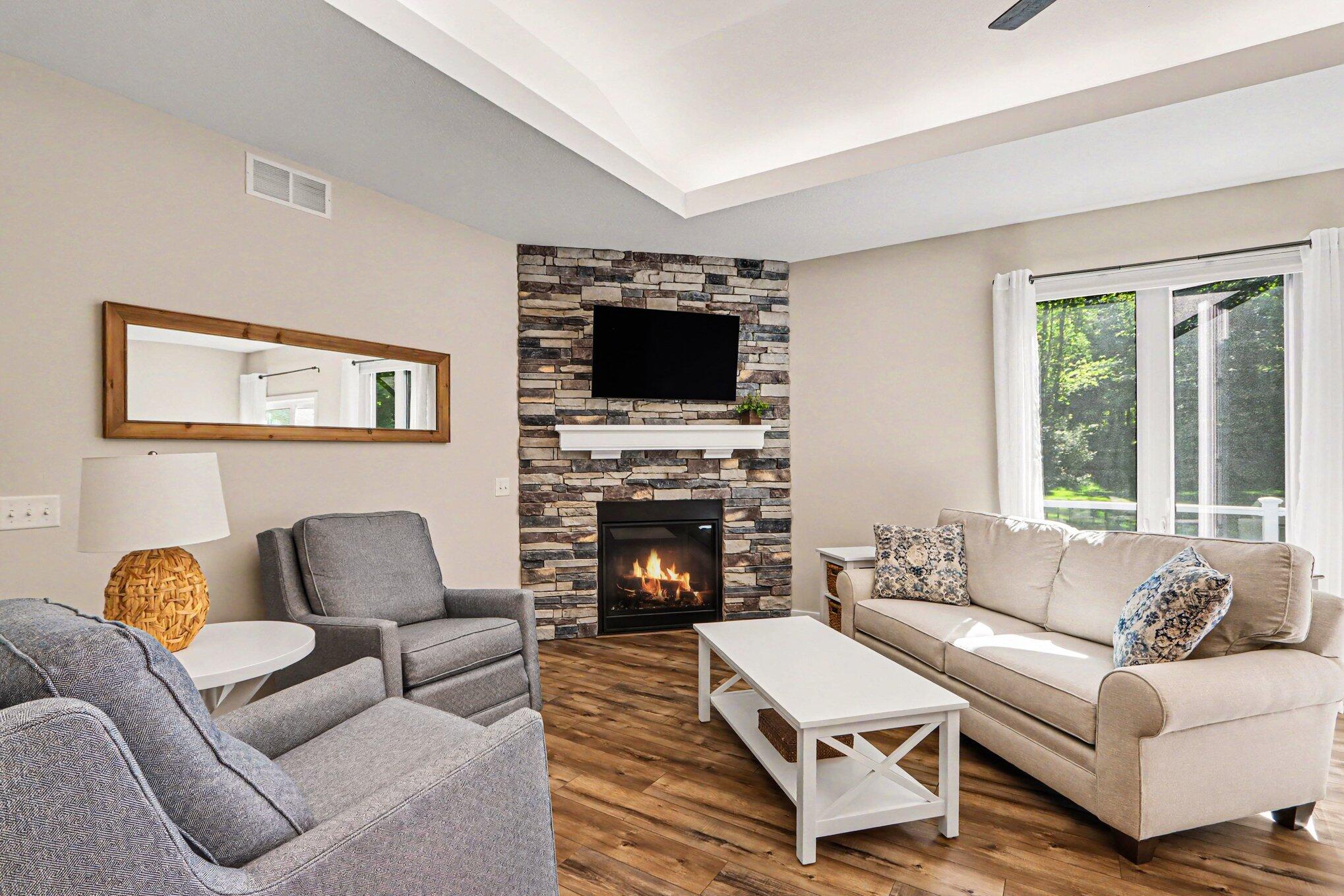 950 Doolittle Court Kalamazoo MI 49009