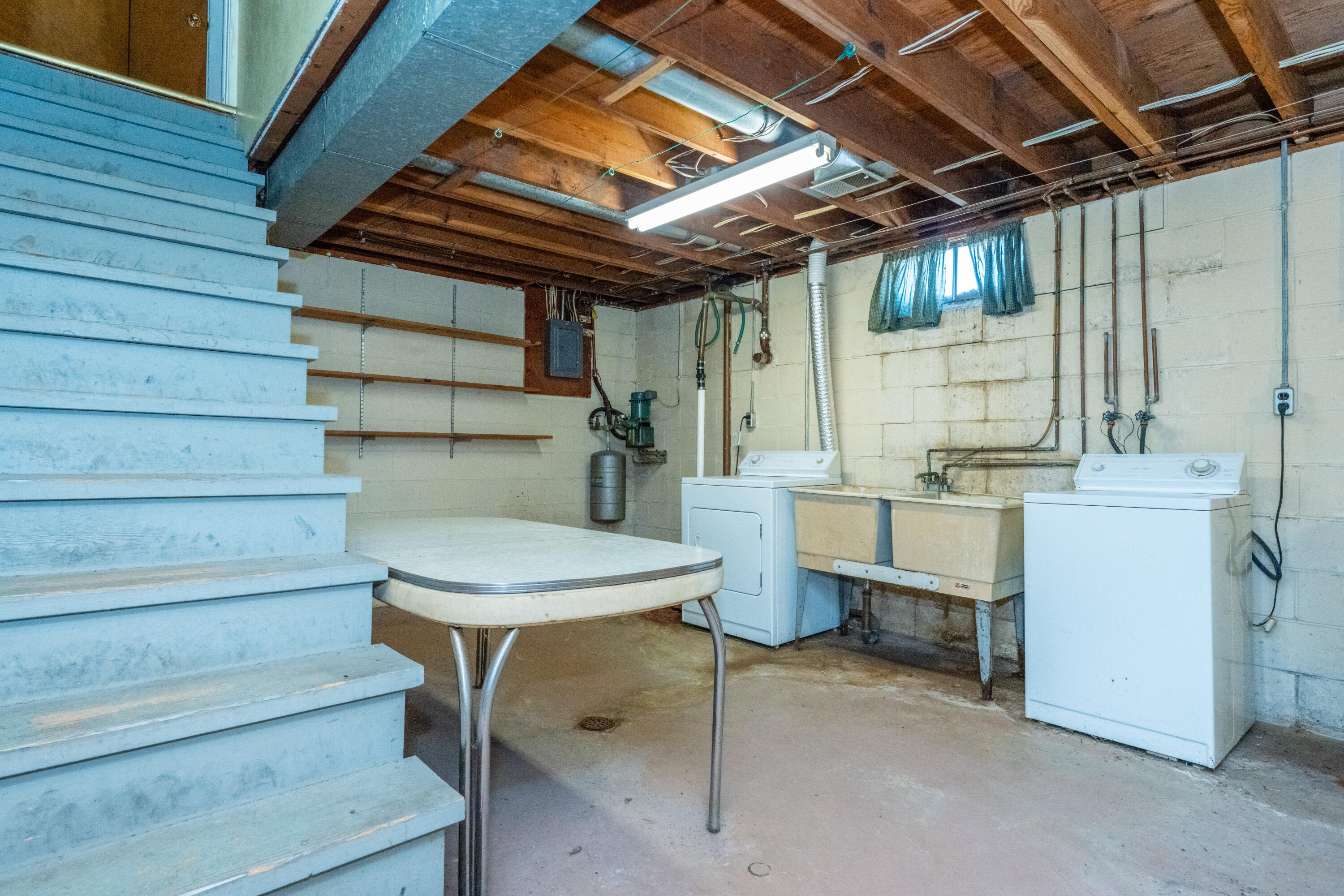 5432 S Roosevelt Road Stevensville MI 49127
