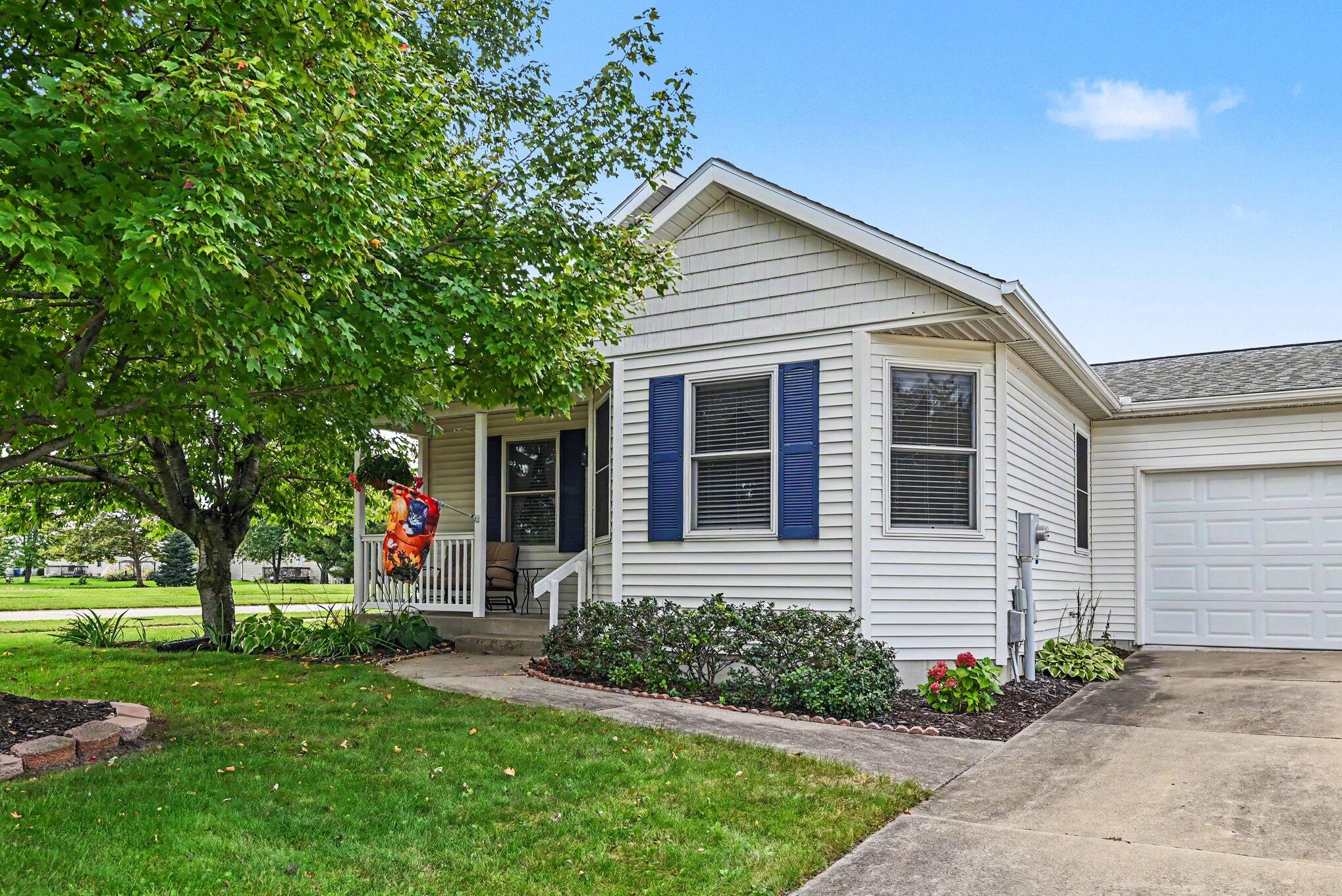 3301 Ridgemont Court Zeeland MI 49464