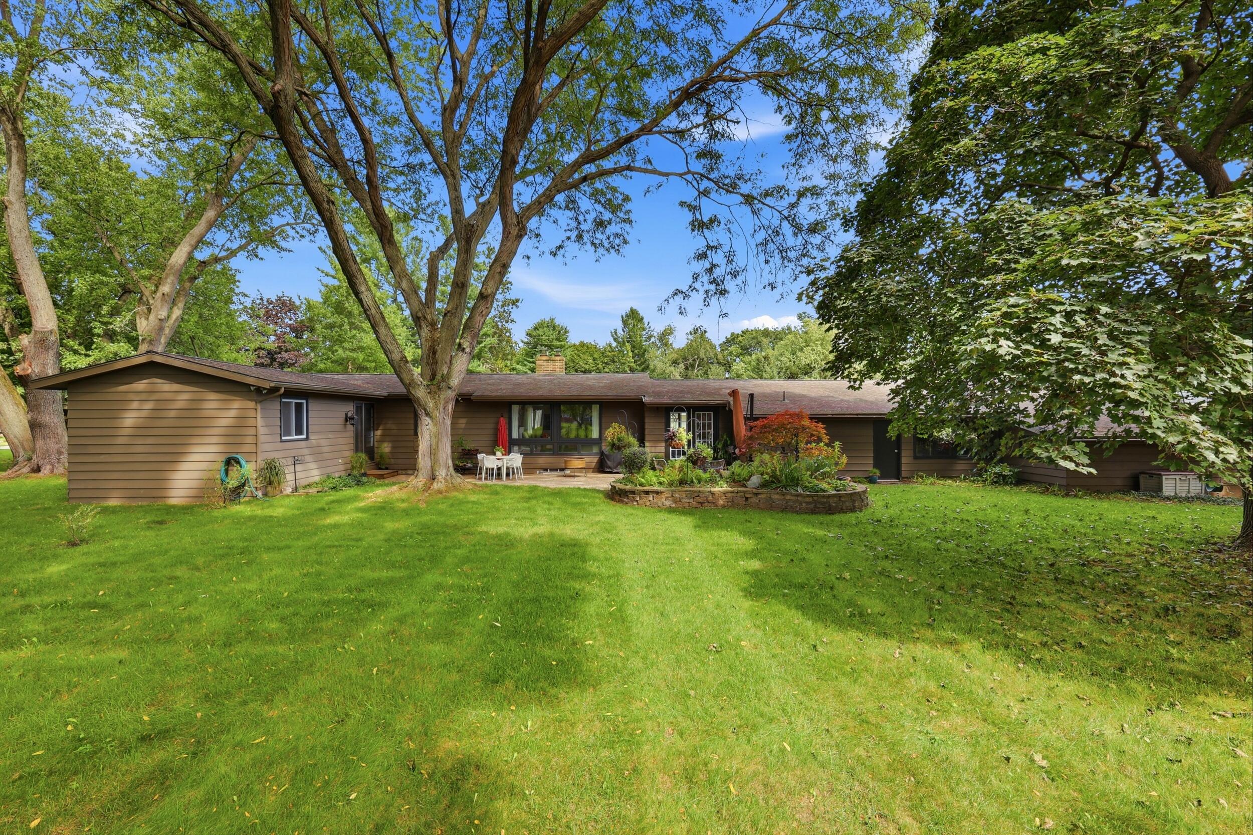 7284 Grachen Drive SE Grand Rapids MI 49546
