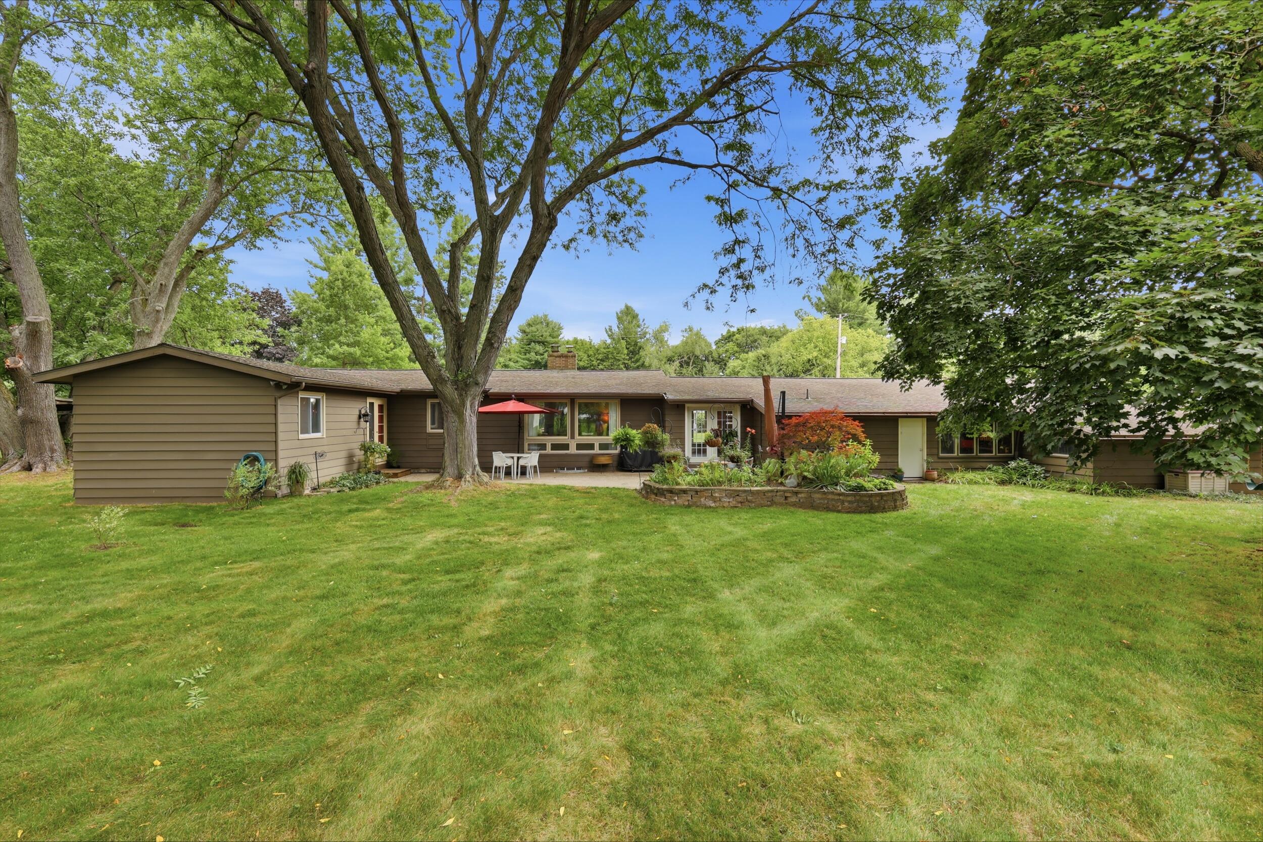 7284 Grachen Drive SE Grand Rapids MI 49546