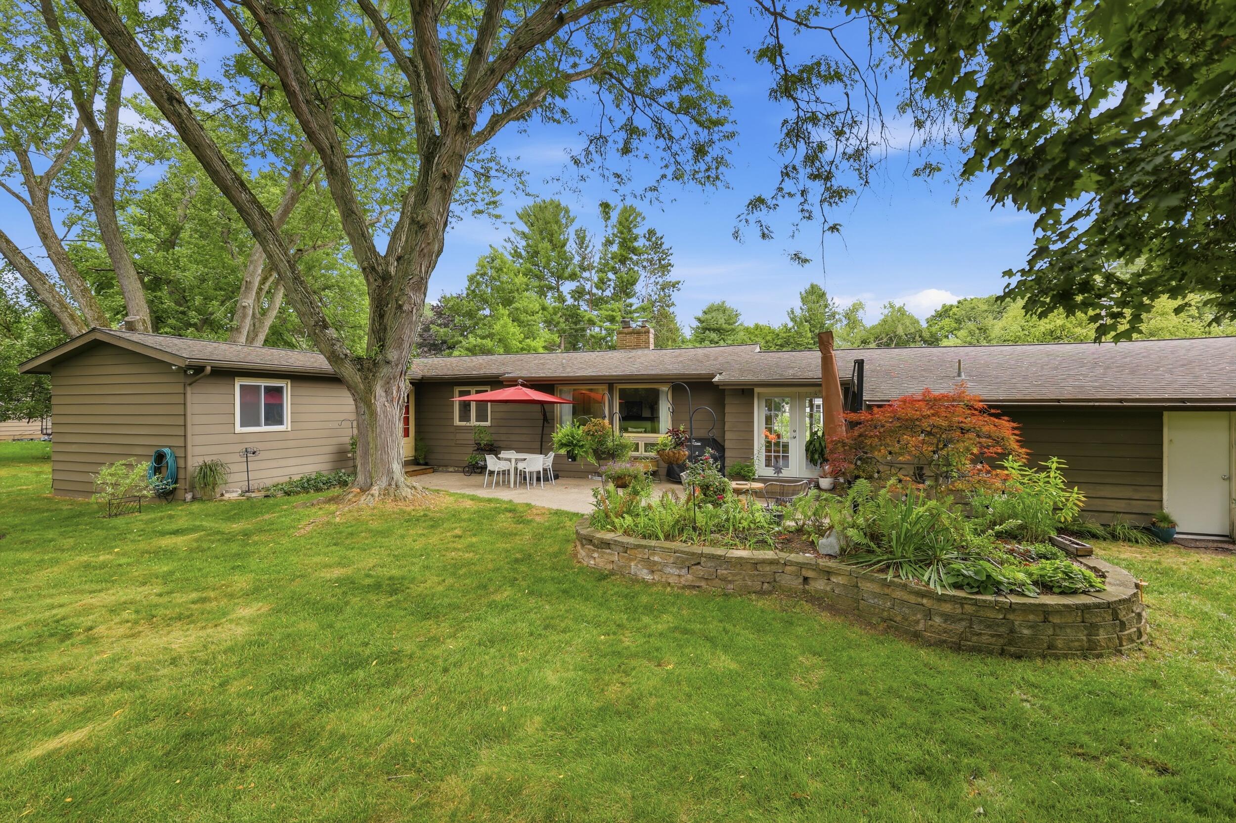 7284 Grachen Drive SE Grand Rapids MI 49546