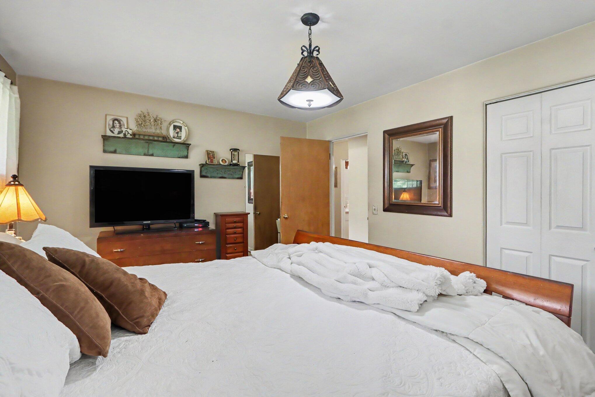 4309 Sunnybrook Drive Kalamazoo MI 49008