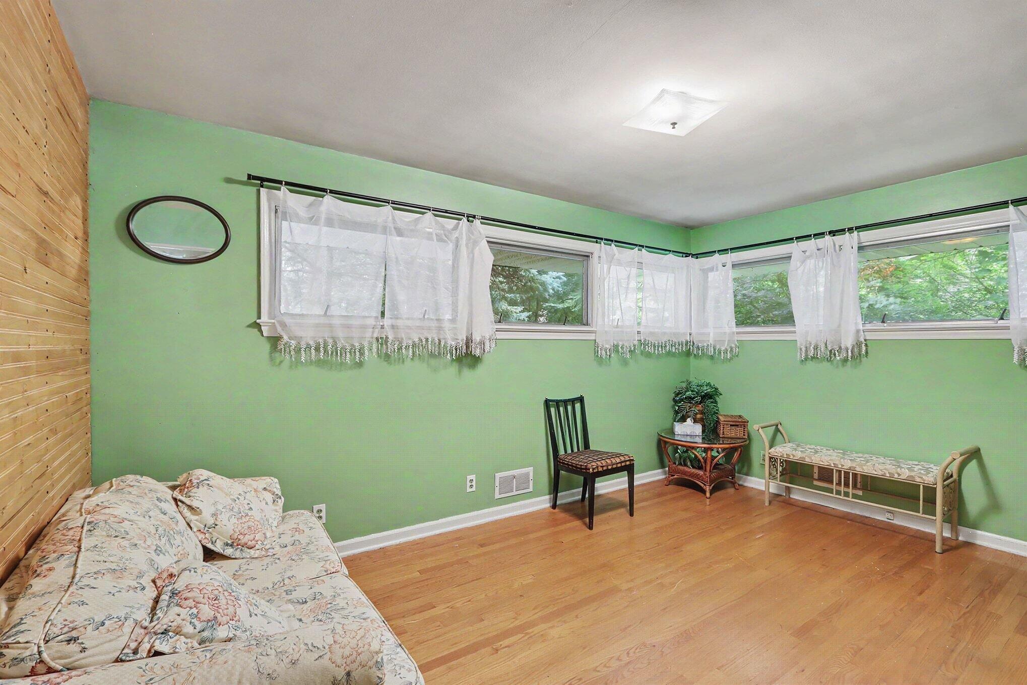 4309 Sunnybrook Drive Kalamazoo MI 49008