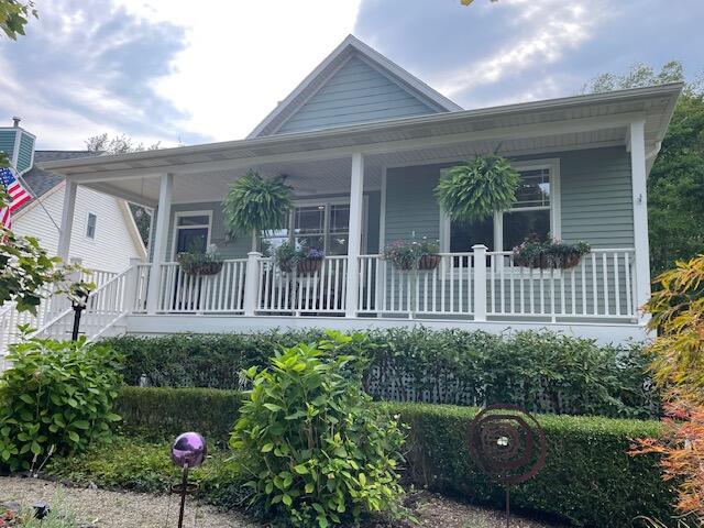 460 Summer Grv Drive Douglas MI 49406