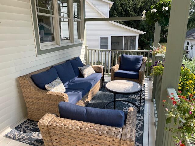 460 Summer Grv Drive Douglas MI 49406