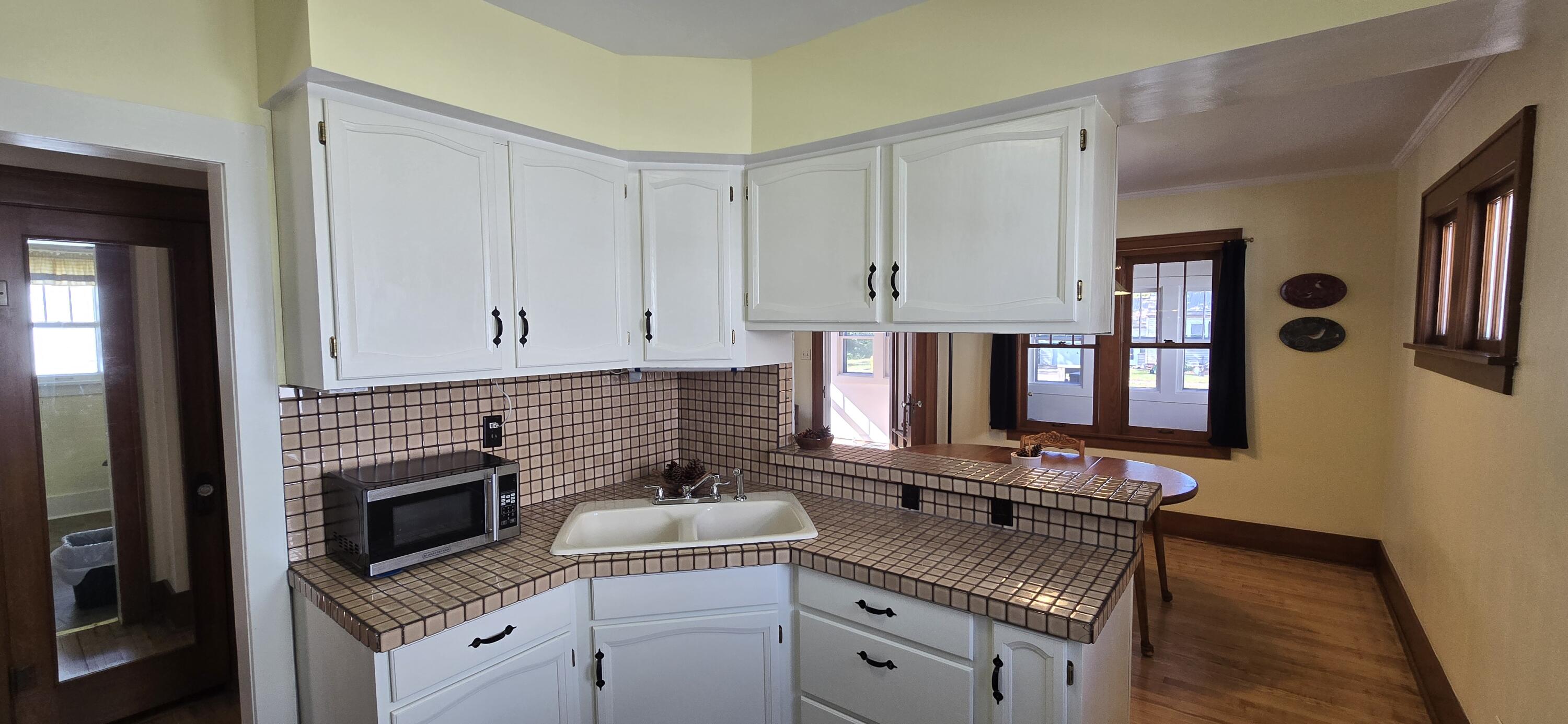 2003 Moulton Avenue Muskegon MI 49445