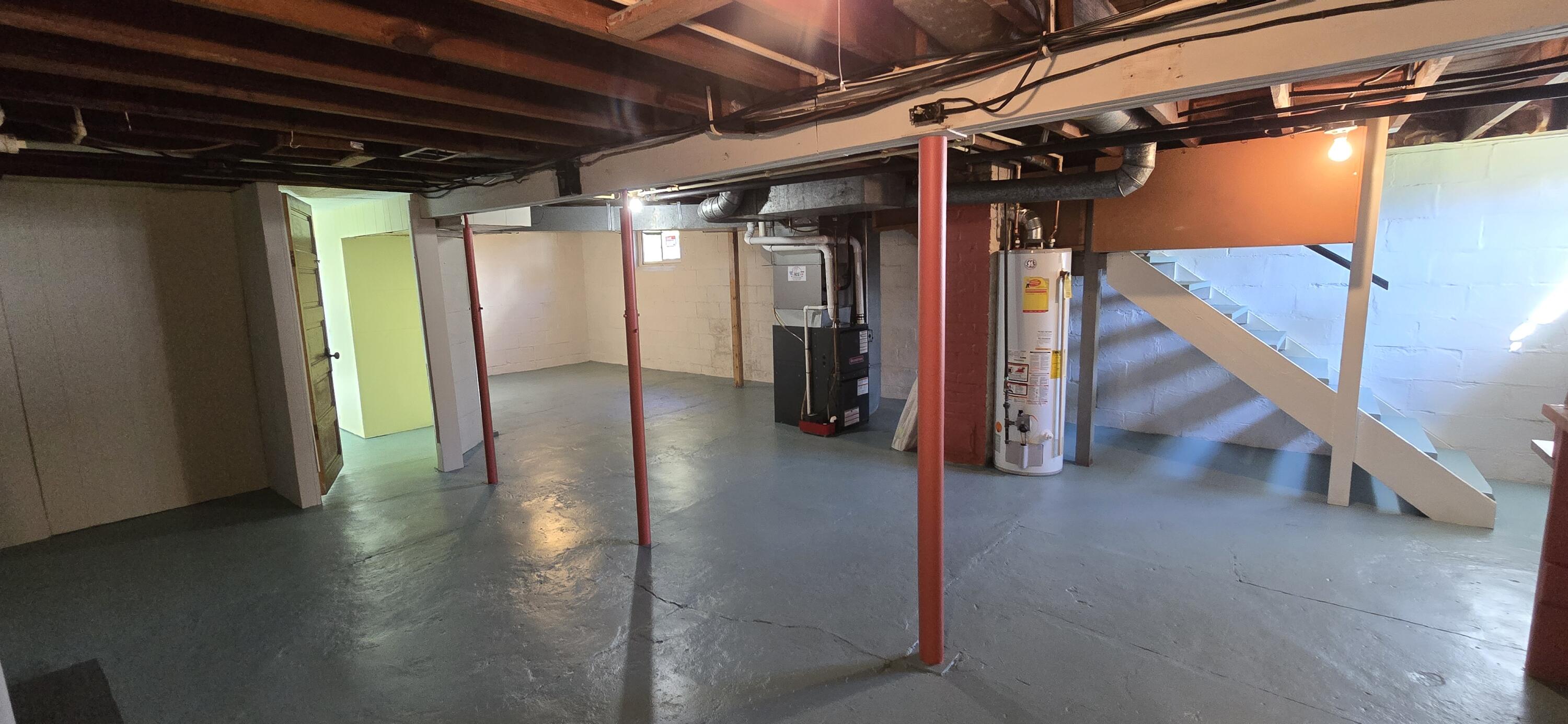 2003 Moulton Avenue Muskegon MI 49445
