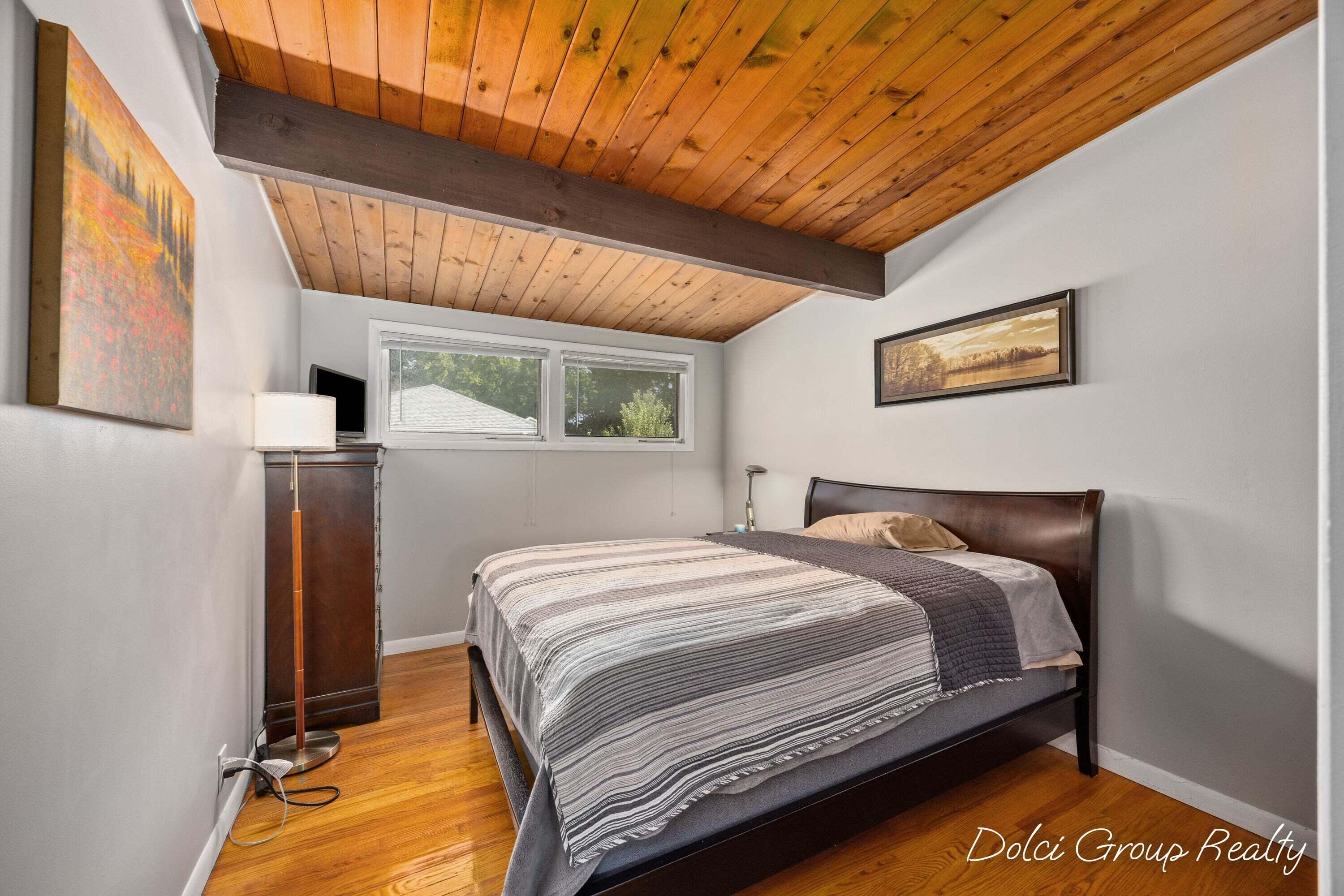 3147 Tuell Street NW Grand Rapids MI 49504